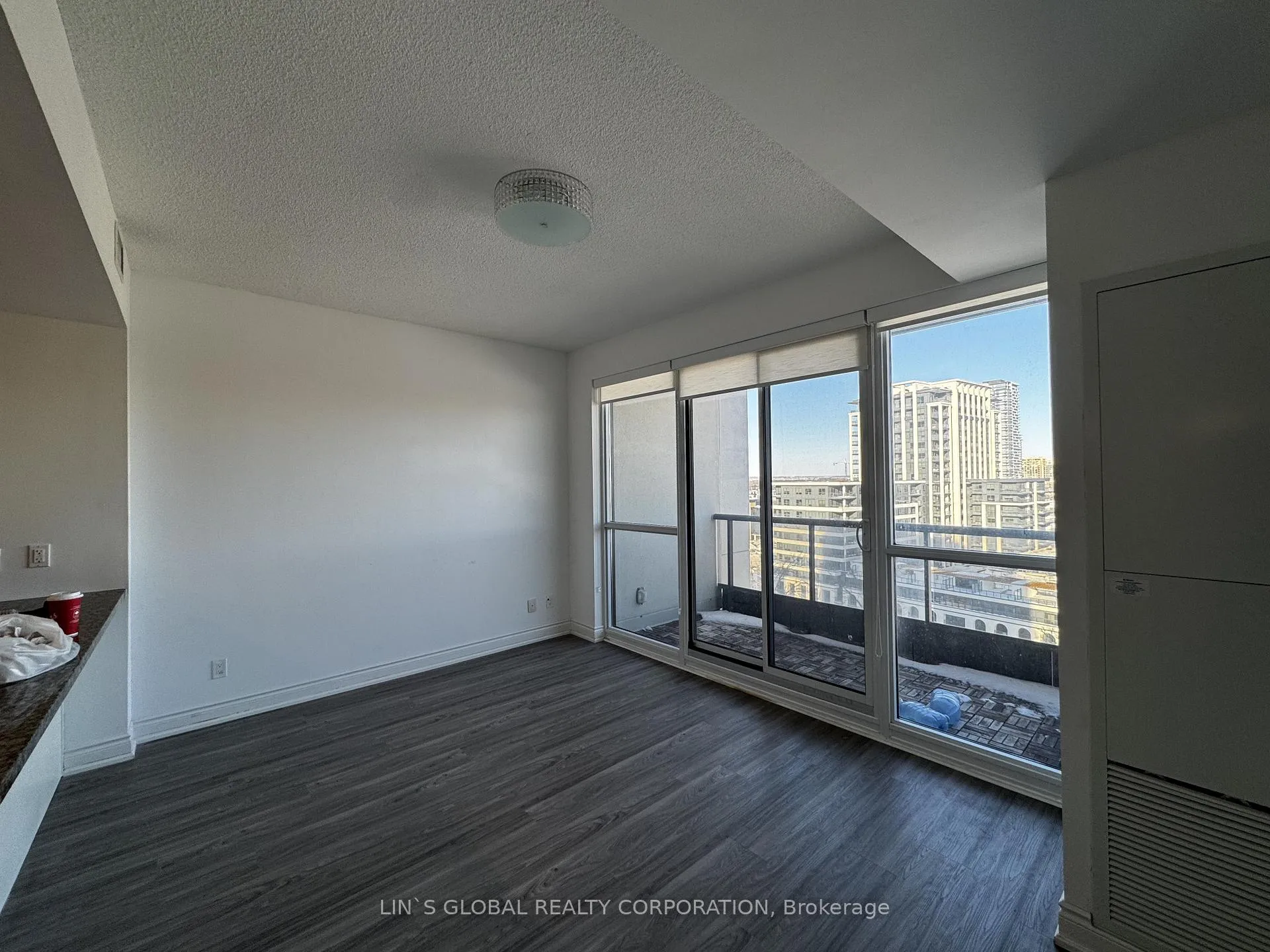 Photo 6 of Unit 1108, 38 Cedarland Drive, Markham, Unionville — HOMEH