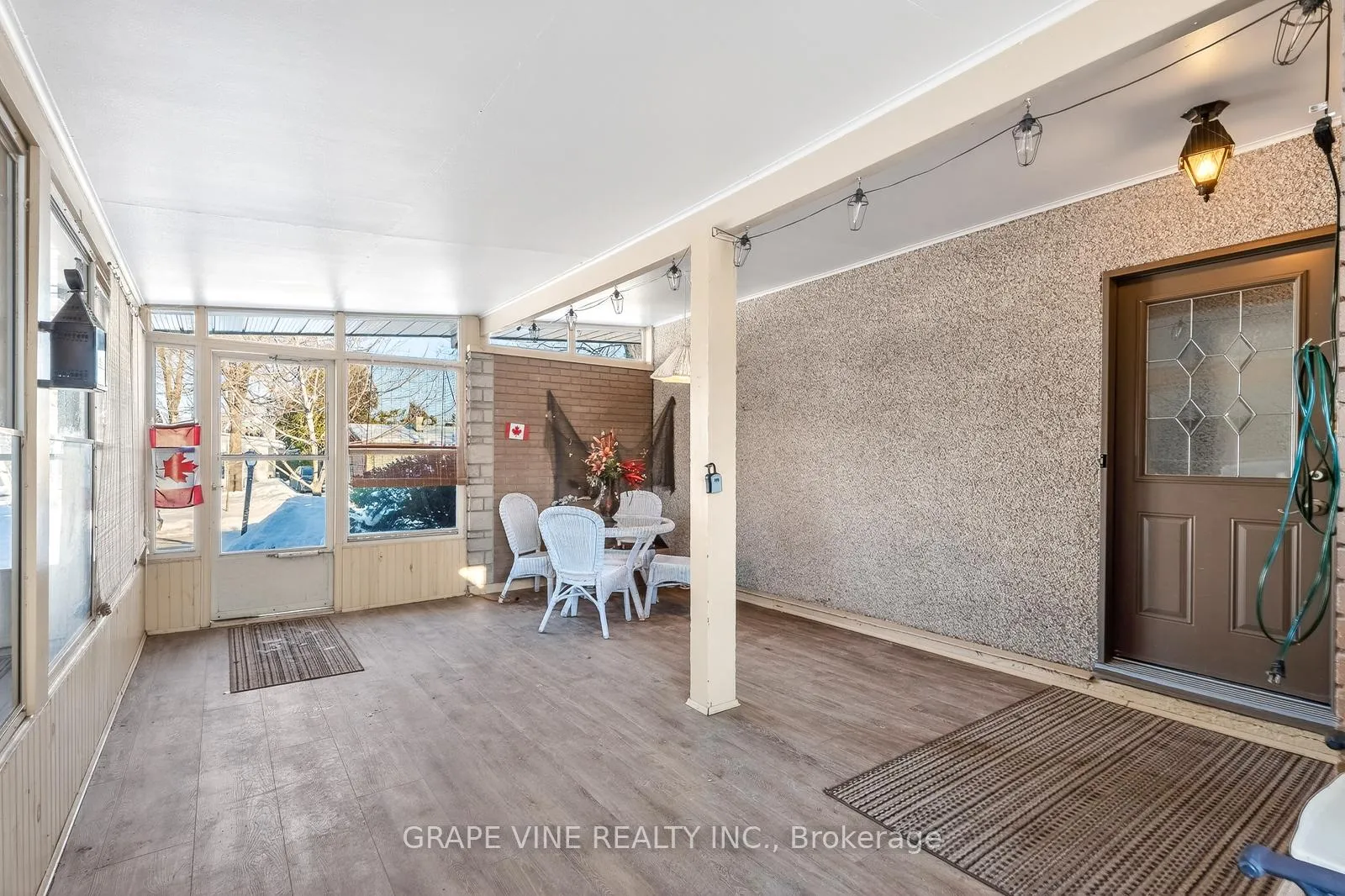 Photo 4 of 46 Cleadon Drive, Ottawa, Crystal Beach — HOMEH