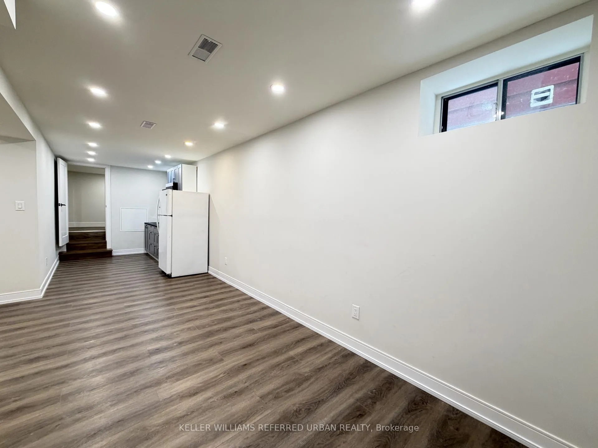 Photo 13 of Unit Lower, 63 Wallington Avenue, Toronto, Woodbine-Lumsden — HOMEH