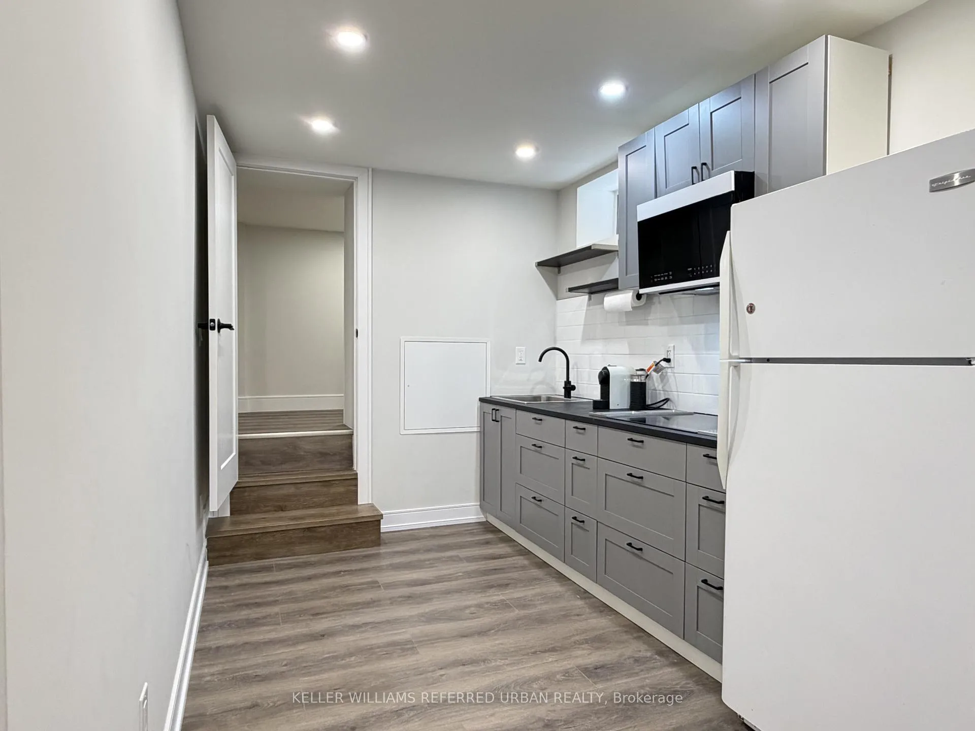 Photo 15 of Unit Lower, 63 Wallington Avenue, Toronto, Woodbine-Lumsden — HOMEH
