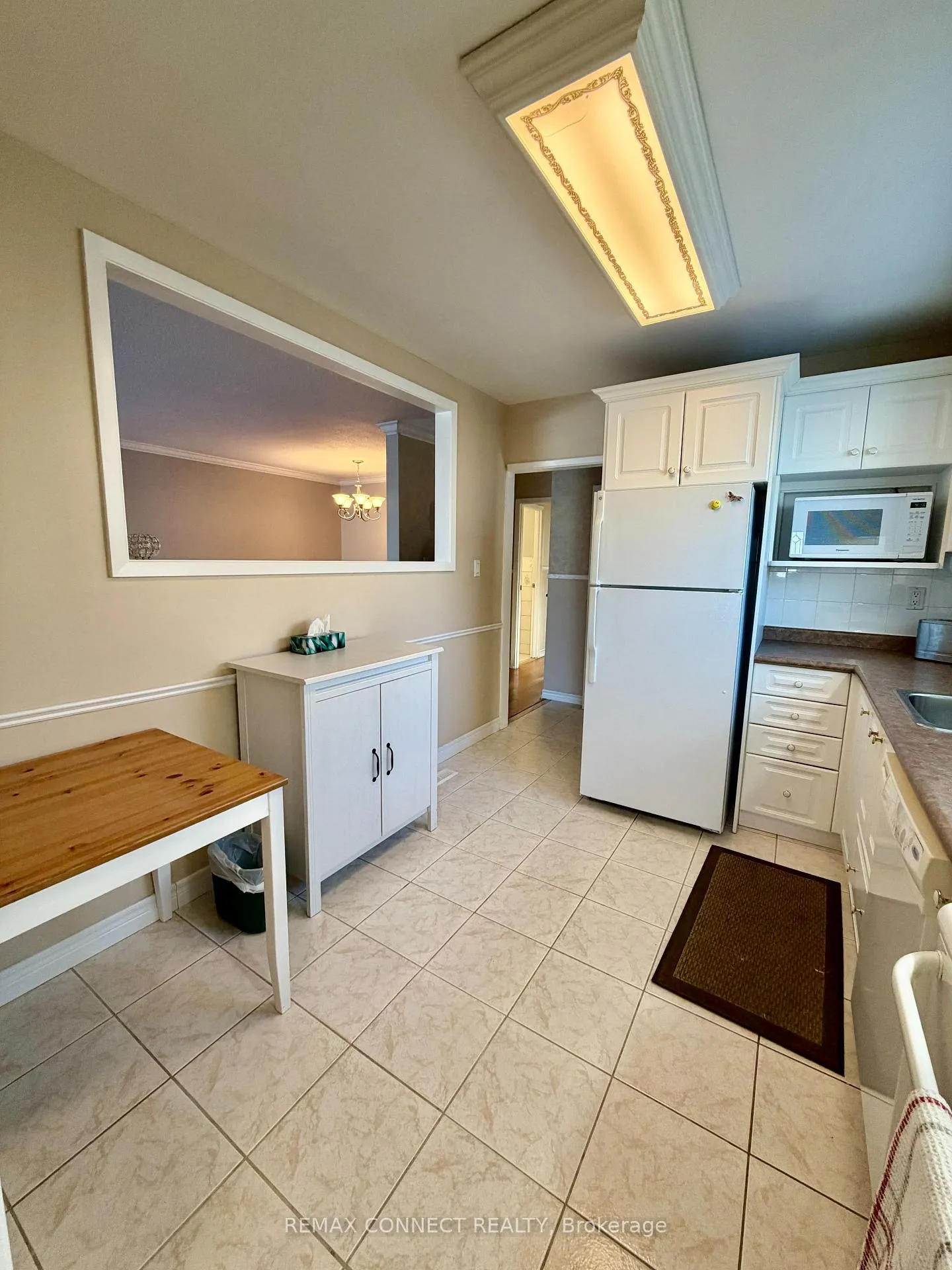 Photo 8 of 776 Hillcrest Road, Pickering, West Shore — HOMEH