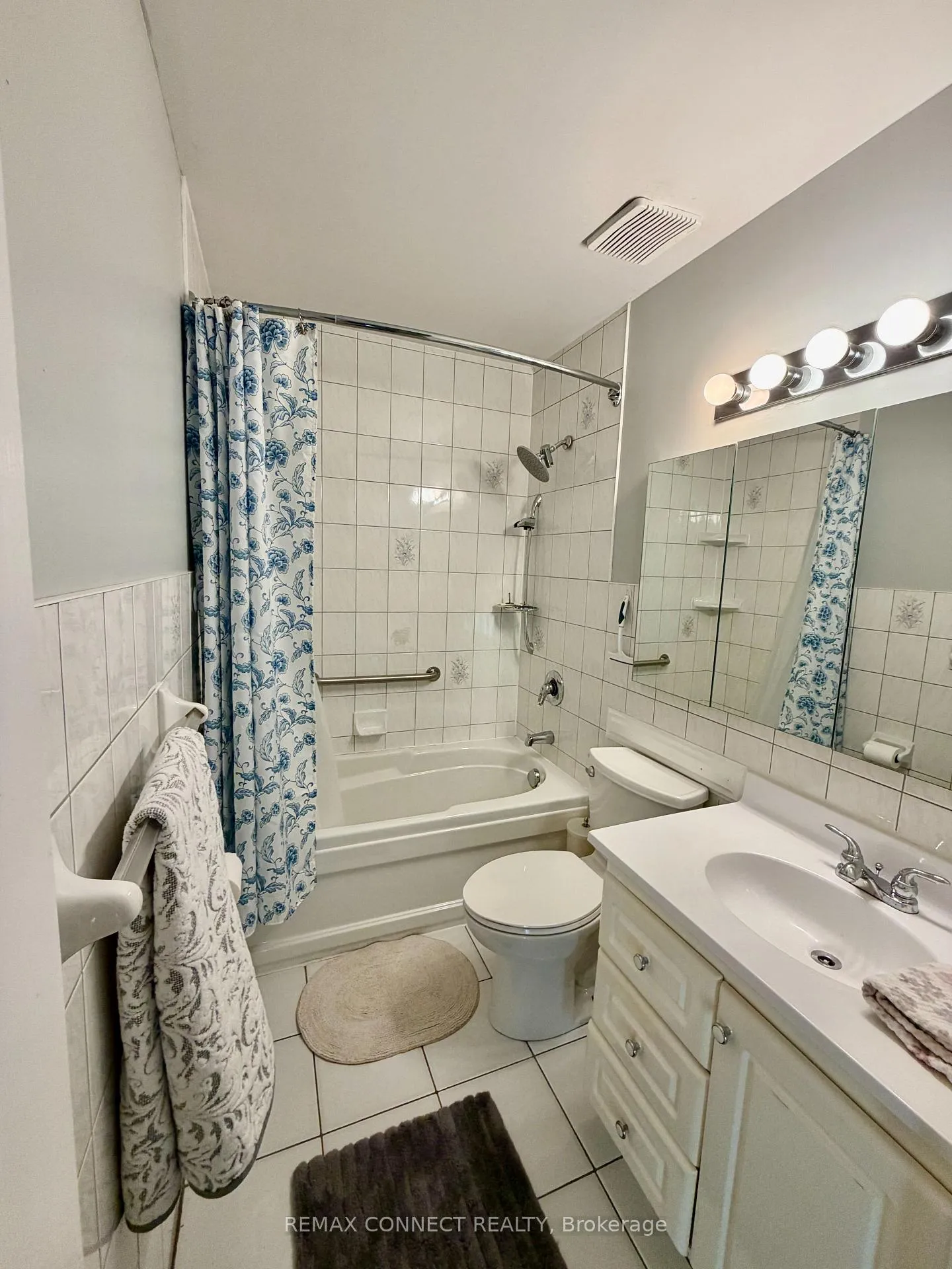 Photo 15 of 776 Hillcrest Road, Pickering, West Shore — HOMEH