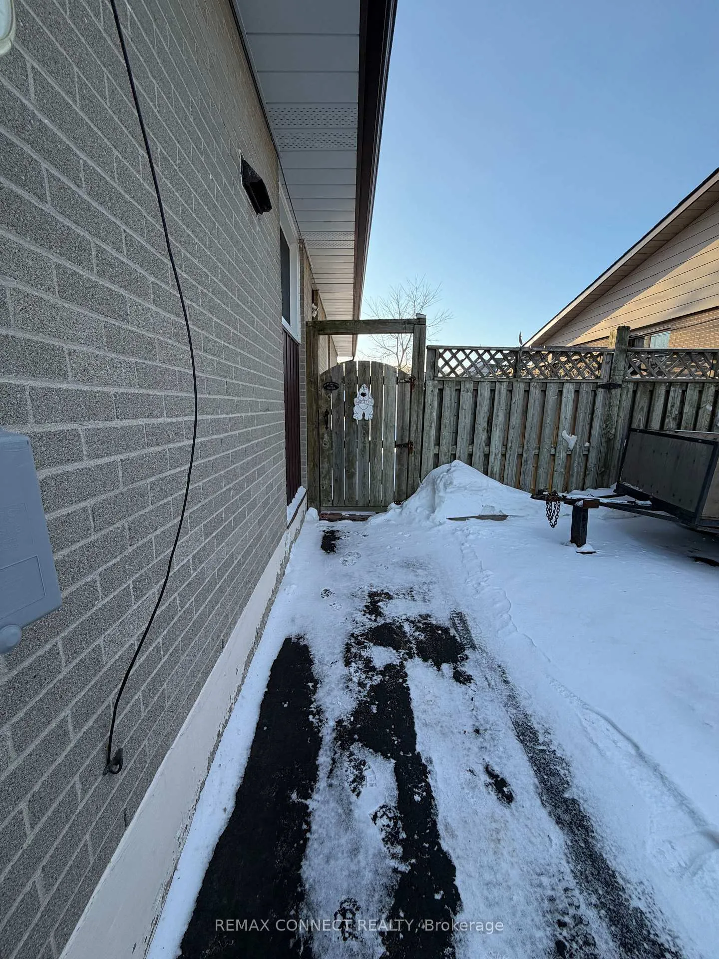 Photo 25 of 776 Hillcrest Road, Pickering, West Shore — HOMEH