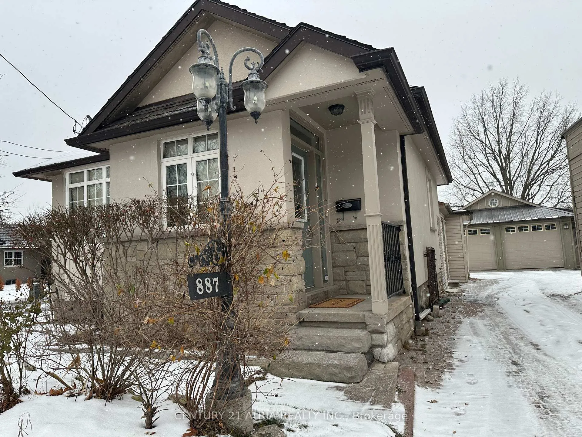 Photo 1 of Unit 1, 887 Nashville Road, Vaughan, Kleinburg — HOMEH