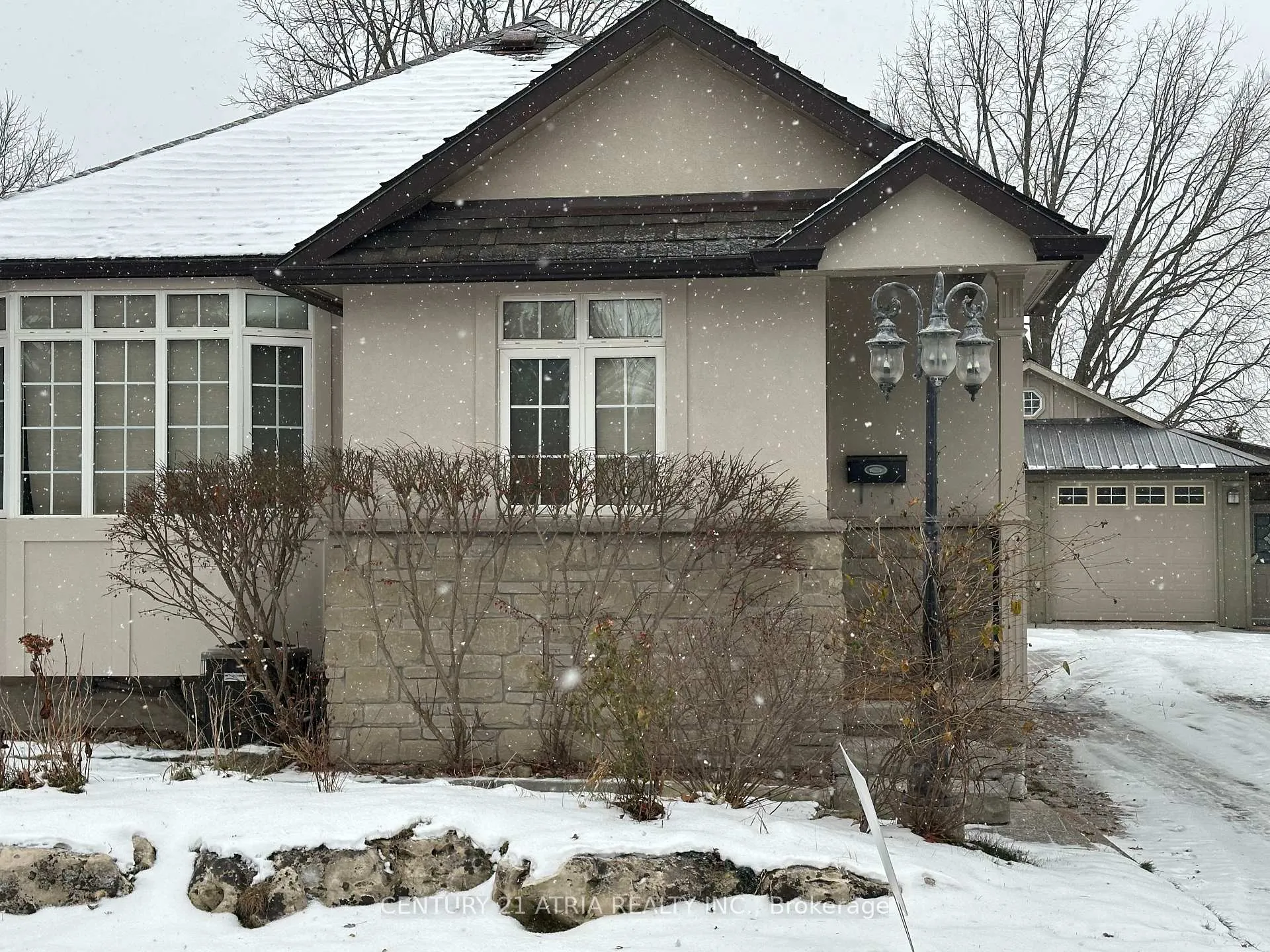 Photo 2 of Unit 1, 887 Nashville Road, Vaughan, Kleinburg — HOMEH