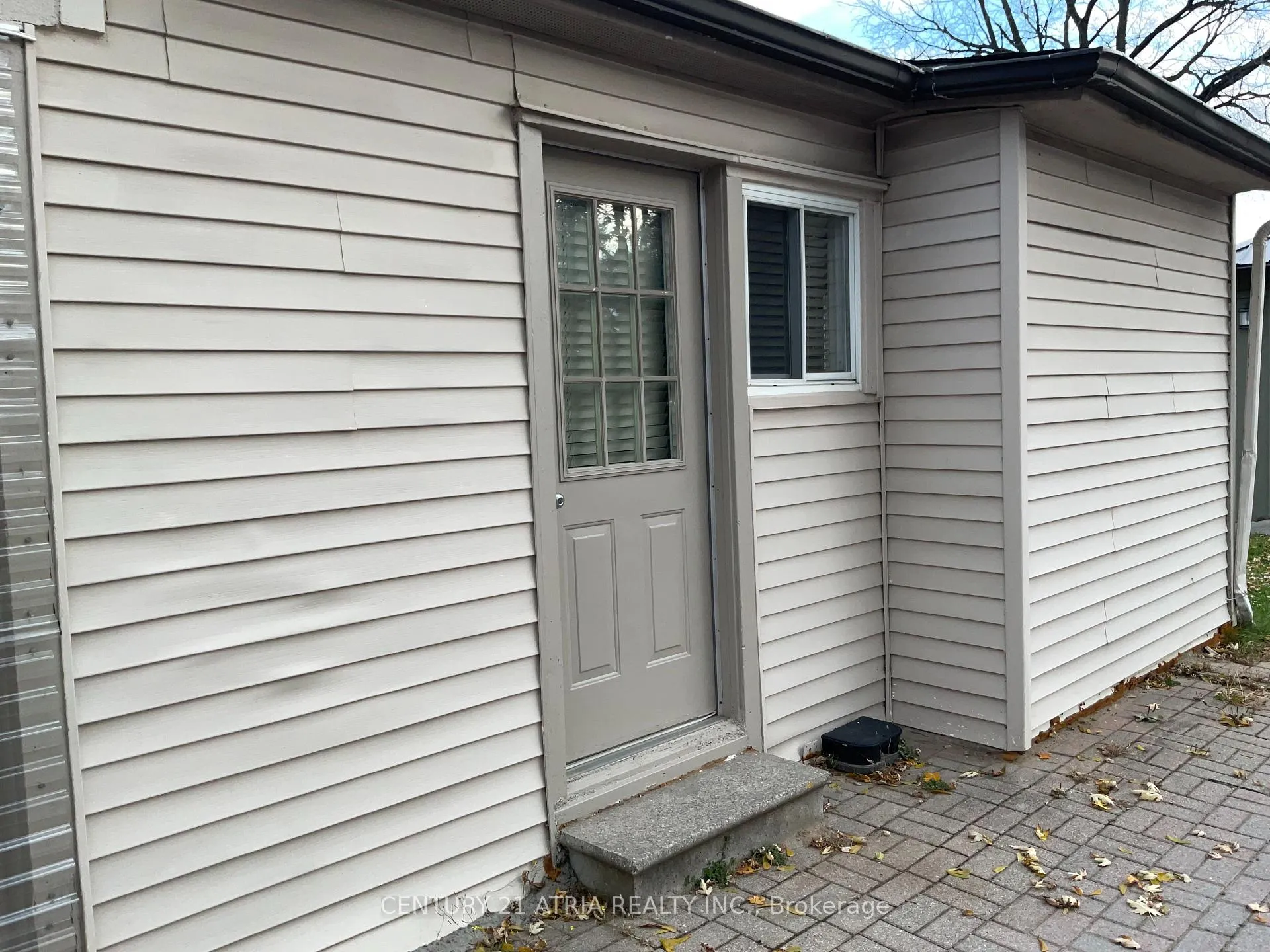 Photo 5 of Unit 1, 887 Nashville Road, Vaughan, Kleinburg — HOMEH