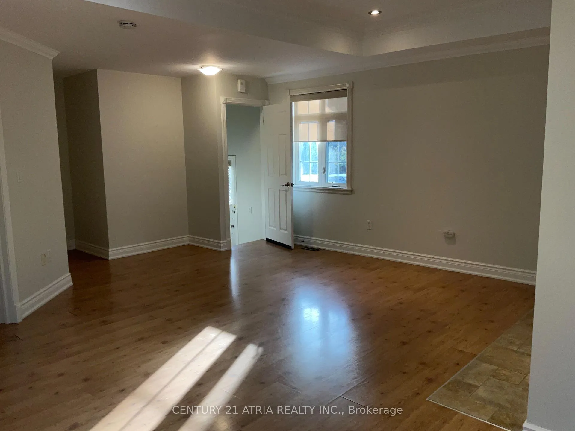 Photo 11 of Unit 1, 887 Nashville Road, Vaughan, Kleinburg — HOMEH