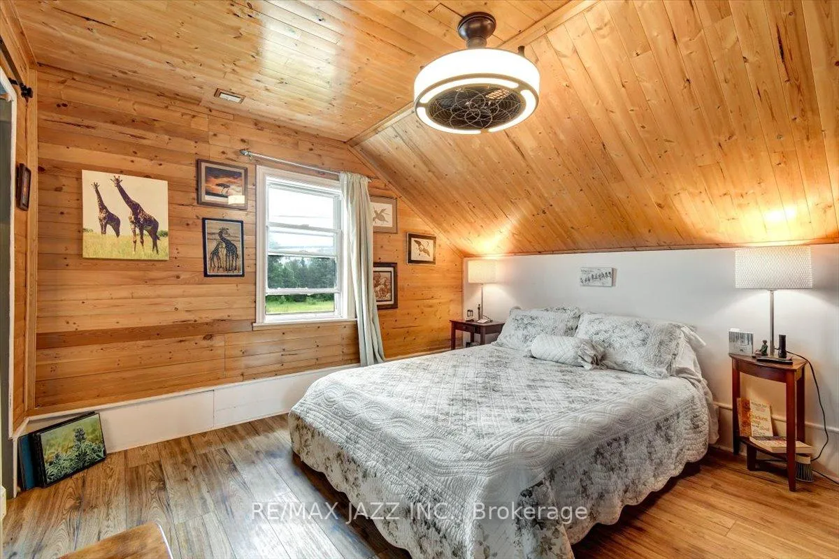Photo 22 of 16983 Highway 62, Madoc — HOMEH