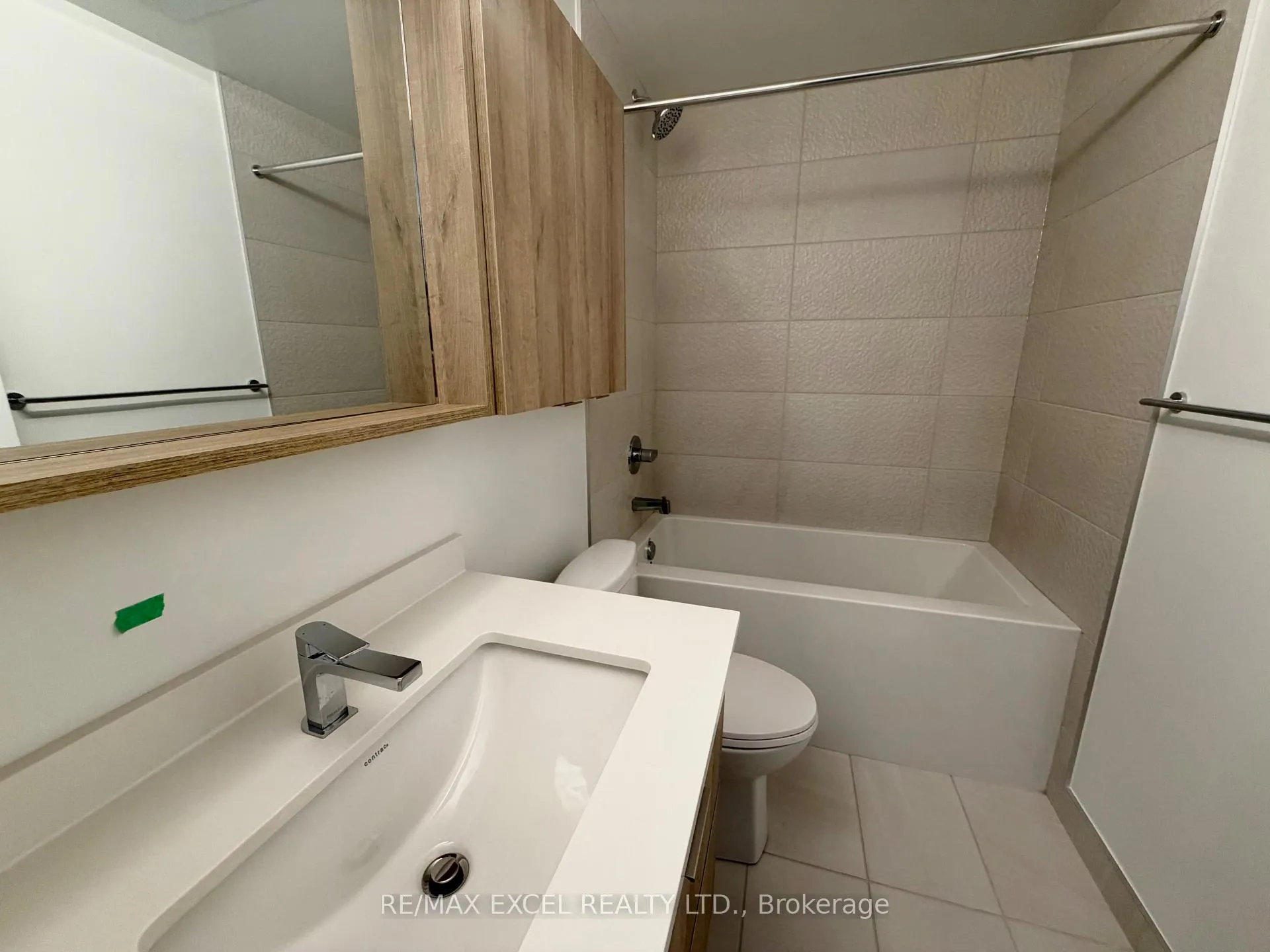 Photo 11 of Unit 1102, 9763 Markham Road, Markham, Greensborough — HOMEH