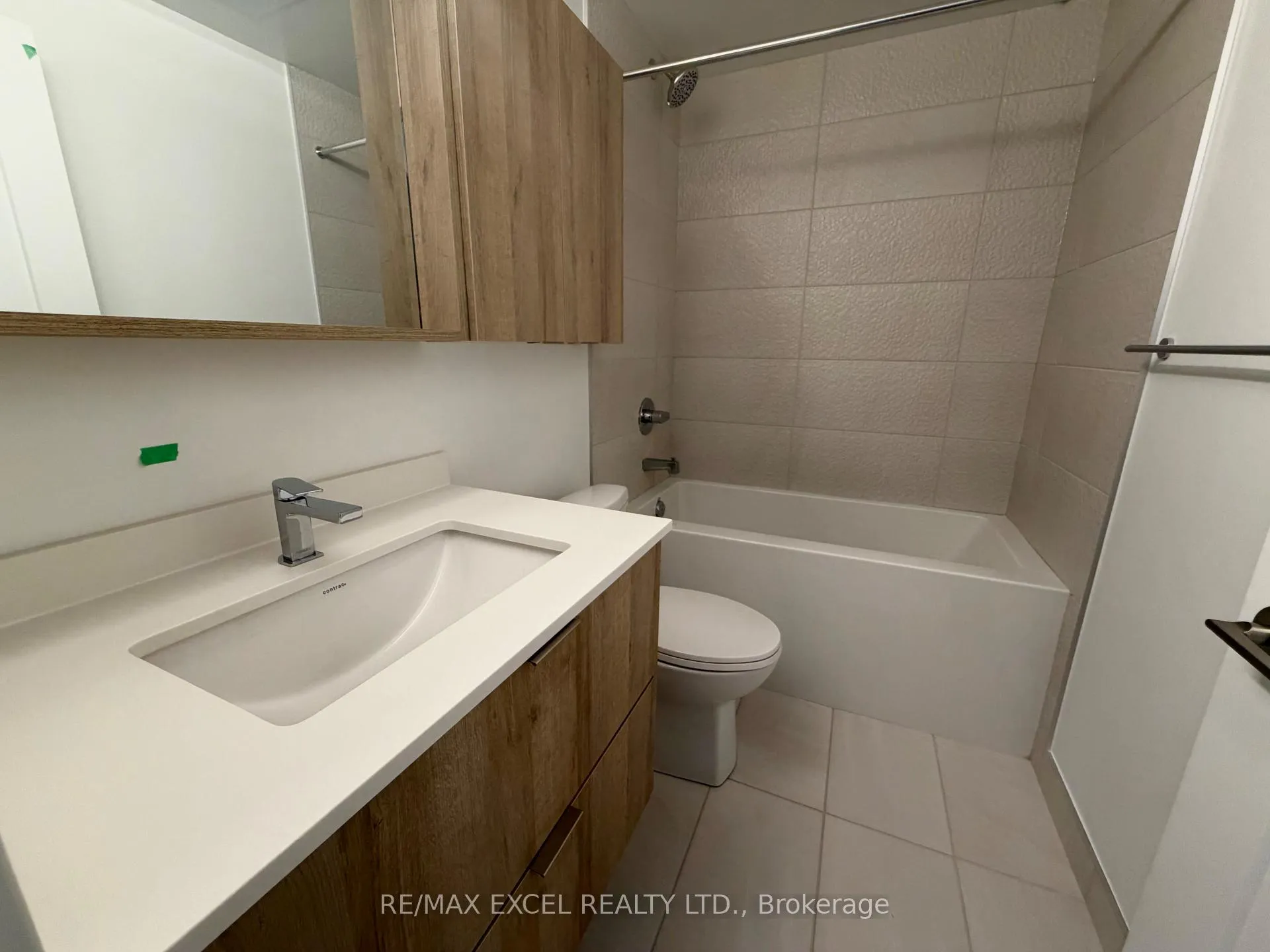 Photo 12 of Unit 1102, 9763 Markham Road, Markham, Greensborough — HOMEH