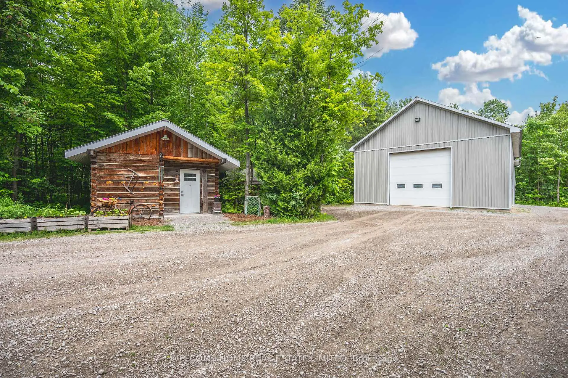 Front of 8071 4th Line