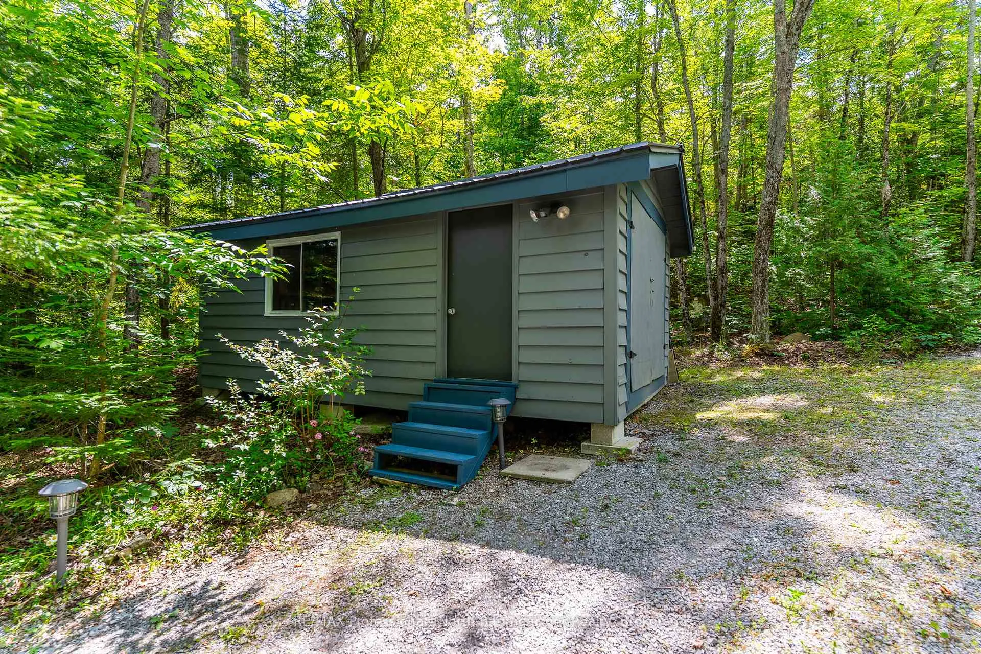 Photo 21 of 1068 Wolverine Drive, Highlands East, Glamorgan — HOMEH