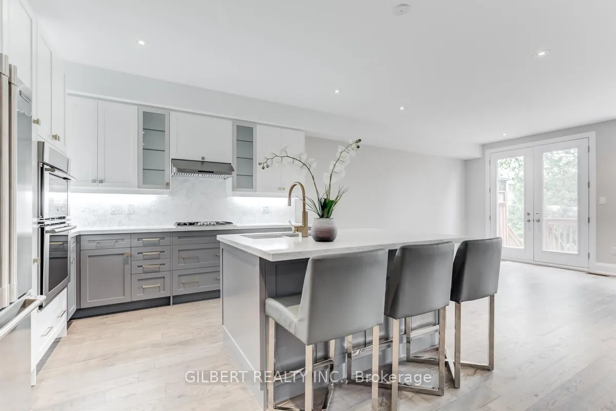 Photo 9 of 35A Marquette Avenue, Toronto, Englemount-Lawrence — HOMEH