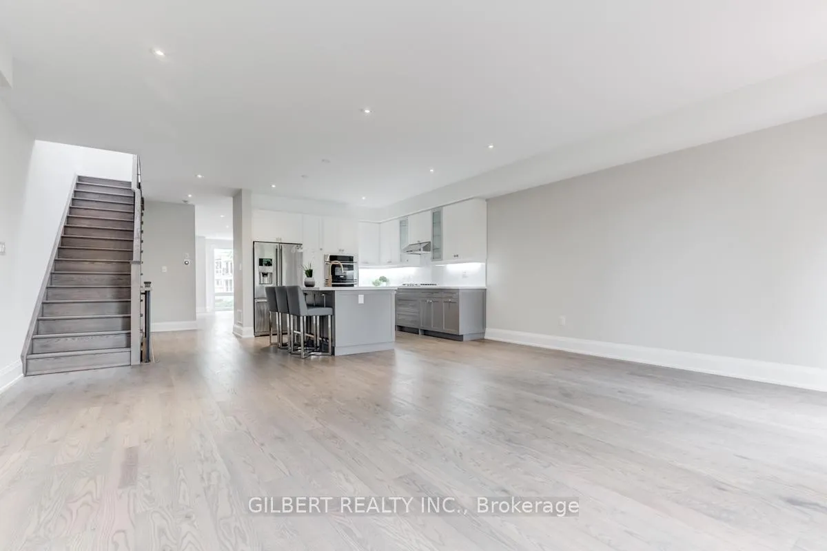 Photo 11 of 35A Marquette Avenue, Toronto, Englemount-Lawrence — HOMEH