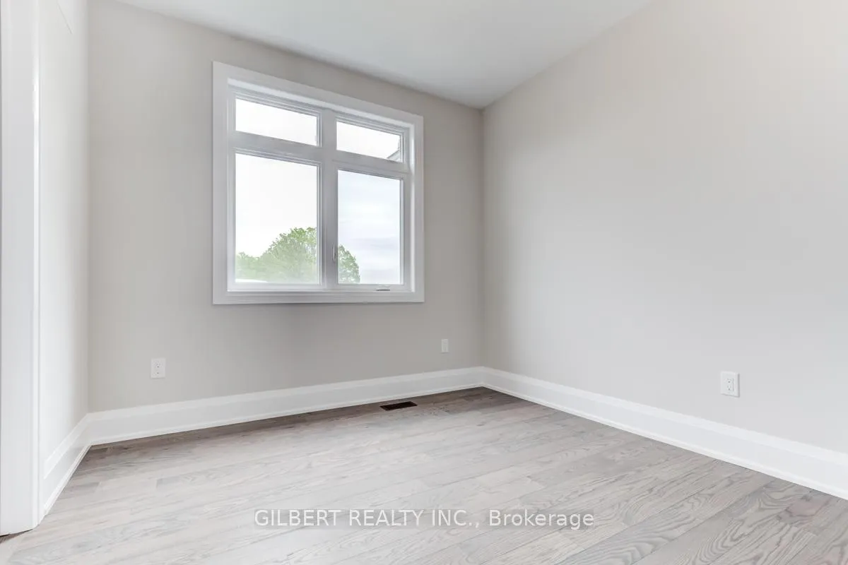 Photo 16 of 35A Marquette Avenue, Toronto, Englemount-Lawrence — HOMEH