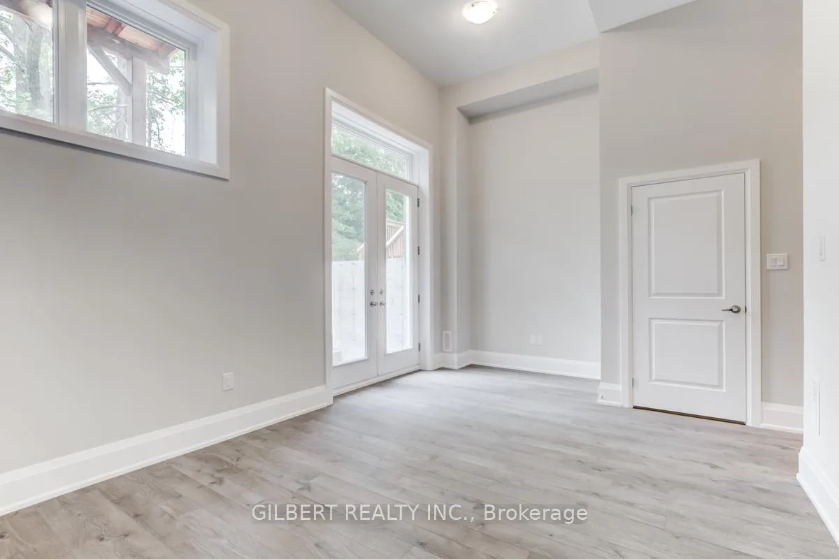Photo 21 of 35A Marquette Avenue, Toronto, Englemount-Lawrence — HOMEH