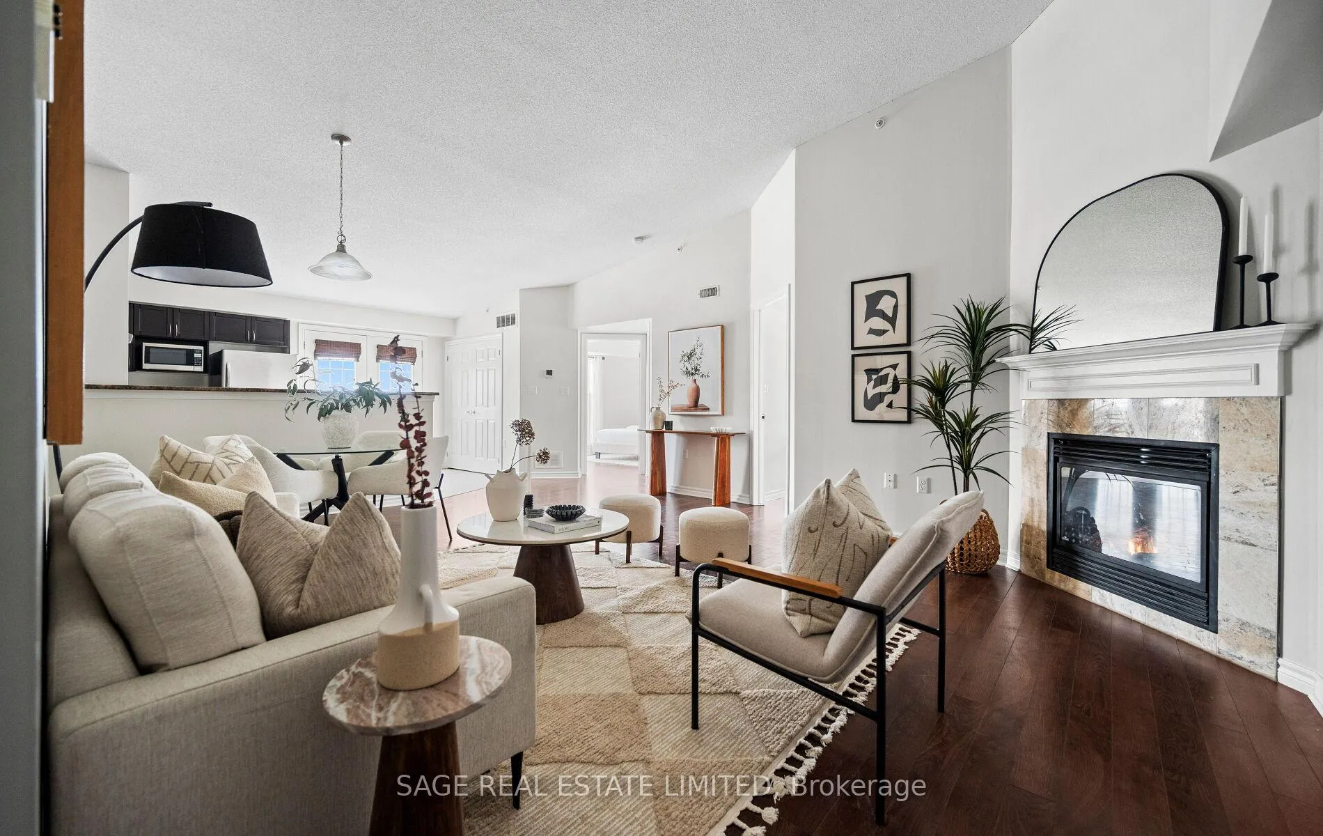 Photo 1 of Unit 402, 1360 Main Street E, Milton, Dempsey — HOMEH
