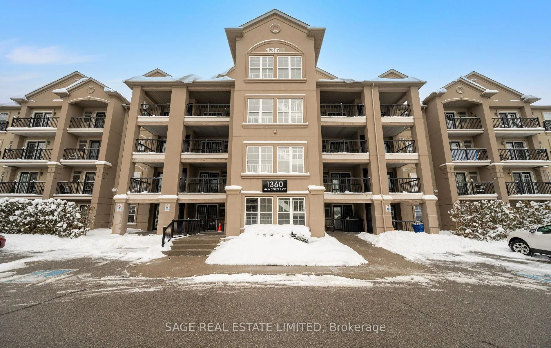 Photo 2 of Unit 402, 1360 Main Street E, Milton, Dempsey — HOMEH