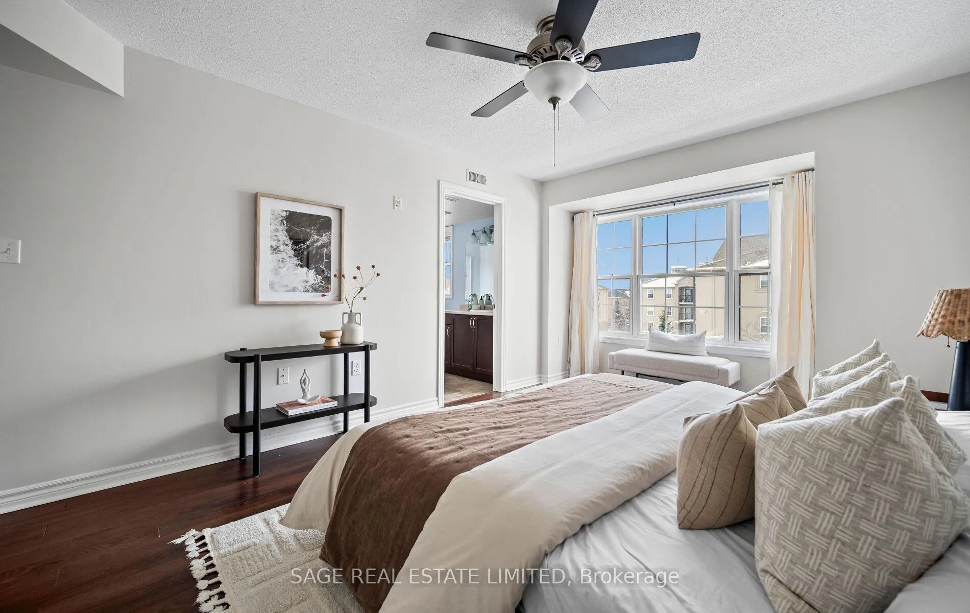 Photo 16 of Unit 402, 1360 Main Street E, Milton, Dempsey — HOMEH