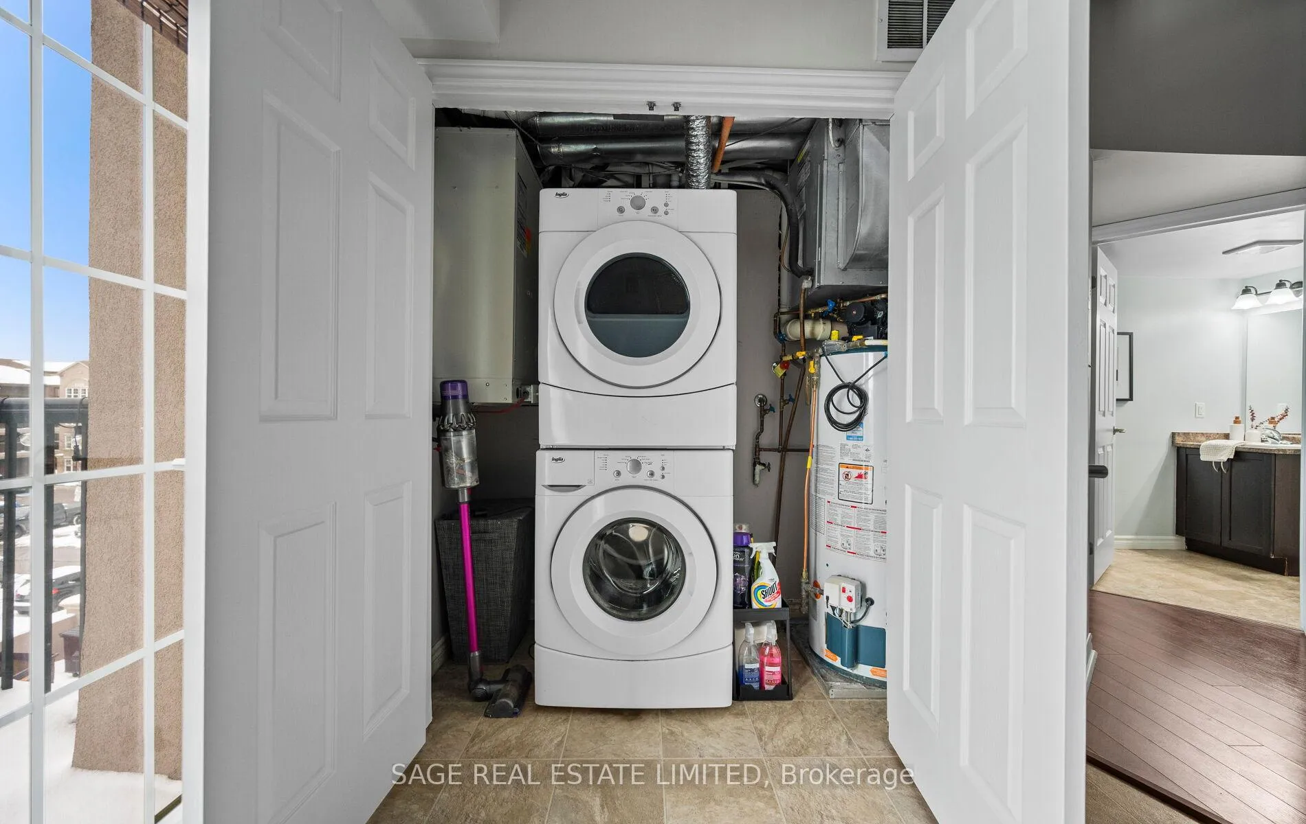Photo 28 of Unit 402, 1360 Main Street E, Milton, Dempsey — HOMEH