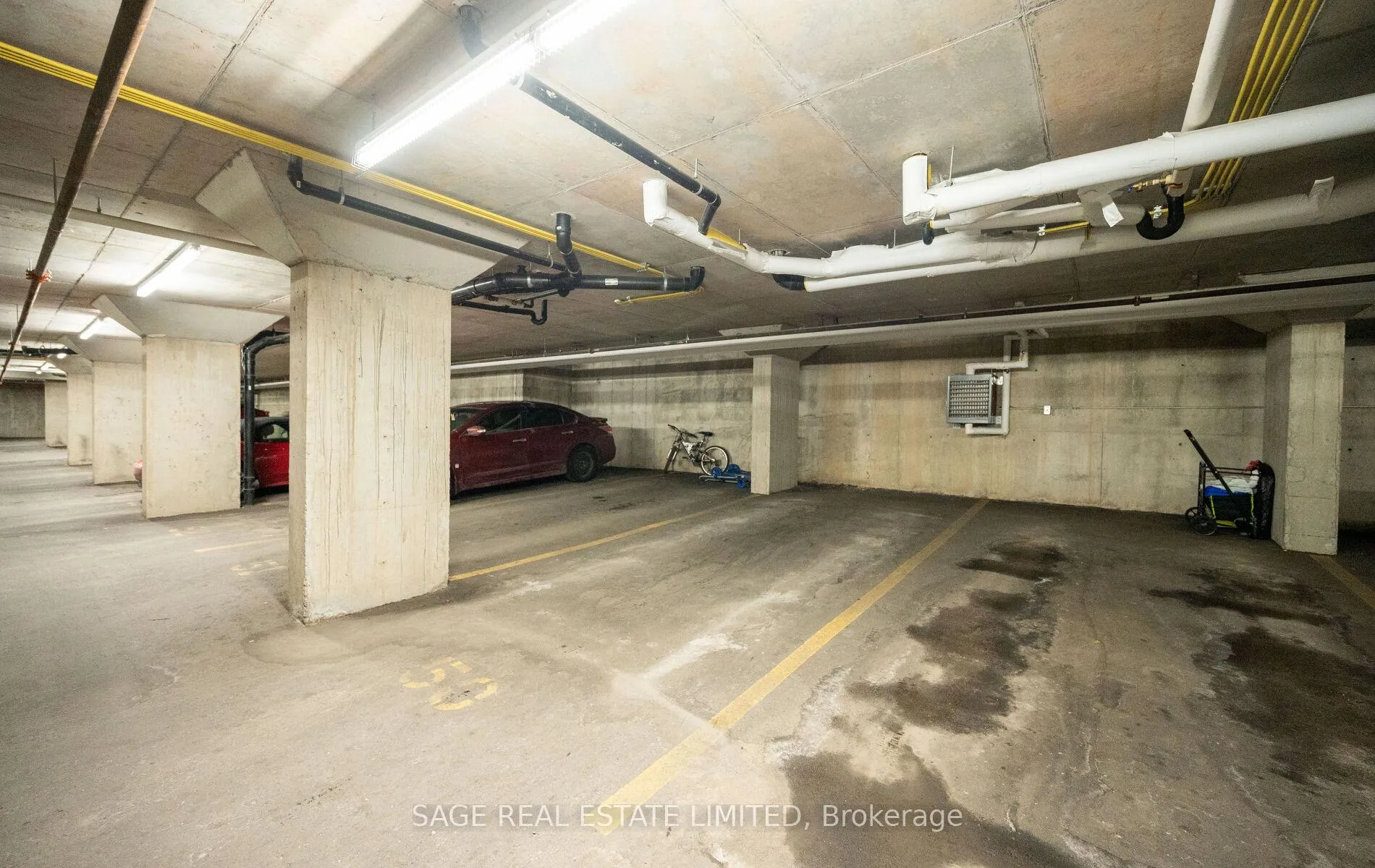 Photo 31 of Unit 402, 1360 Main Street E, Milton, Dempsey — HOMEH