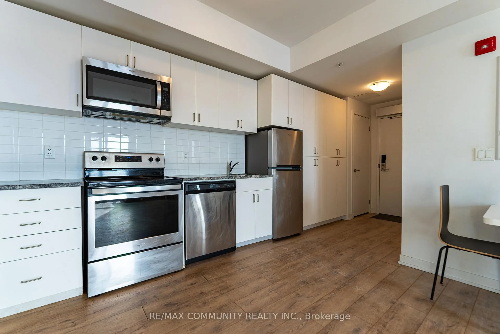 Photo 6 of Unit 417, 1800 Simcoe Street N, Oshawa, Samac — HOMEH