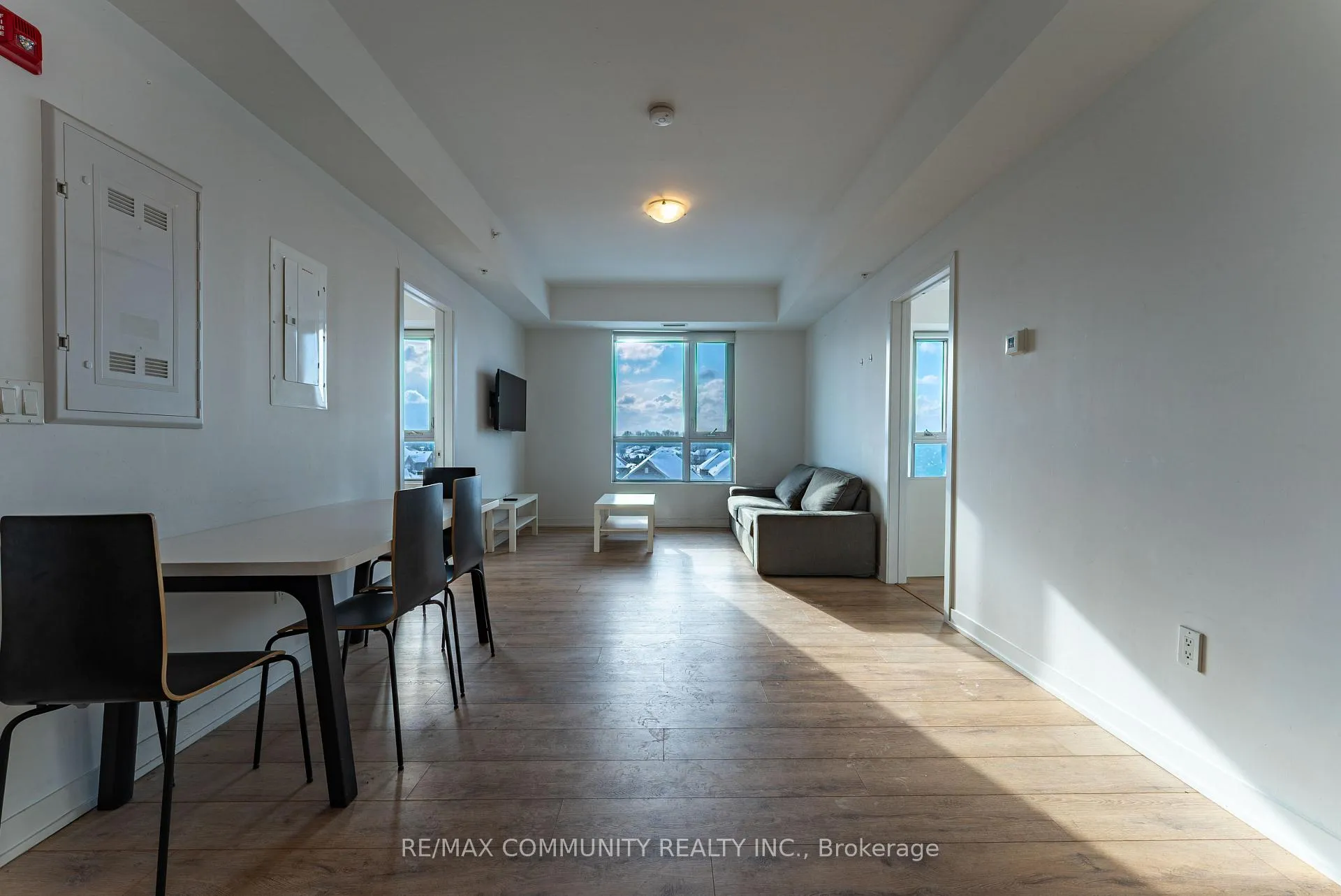 Photo 9 of Unit 417, 1800 Simcoe Street N, Oshawa, Samac — HOMEH