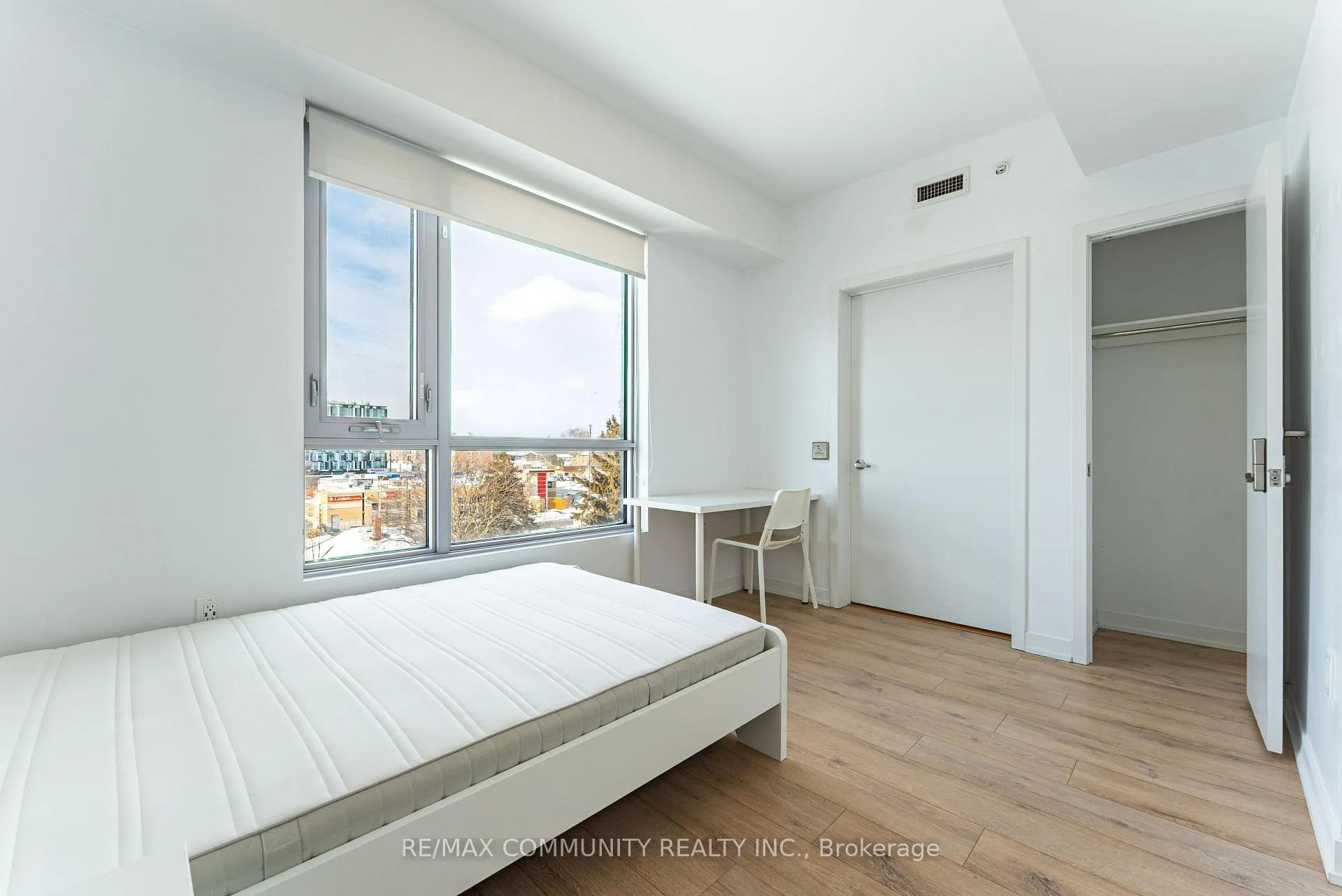 Photo 18 of Unit 417, 1800 Simcoe Street N, Oshawa, Samac — HOMEH