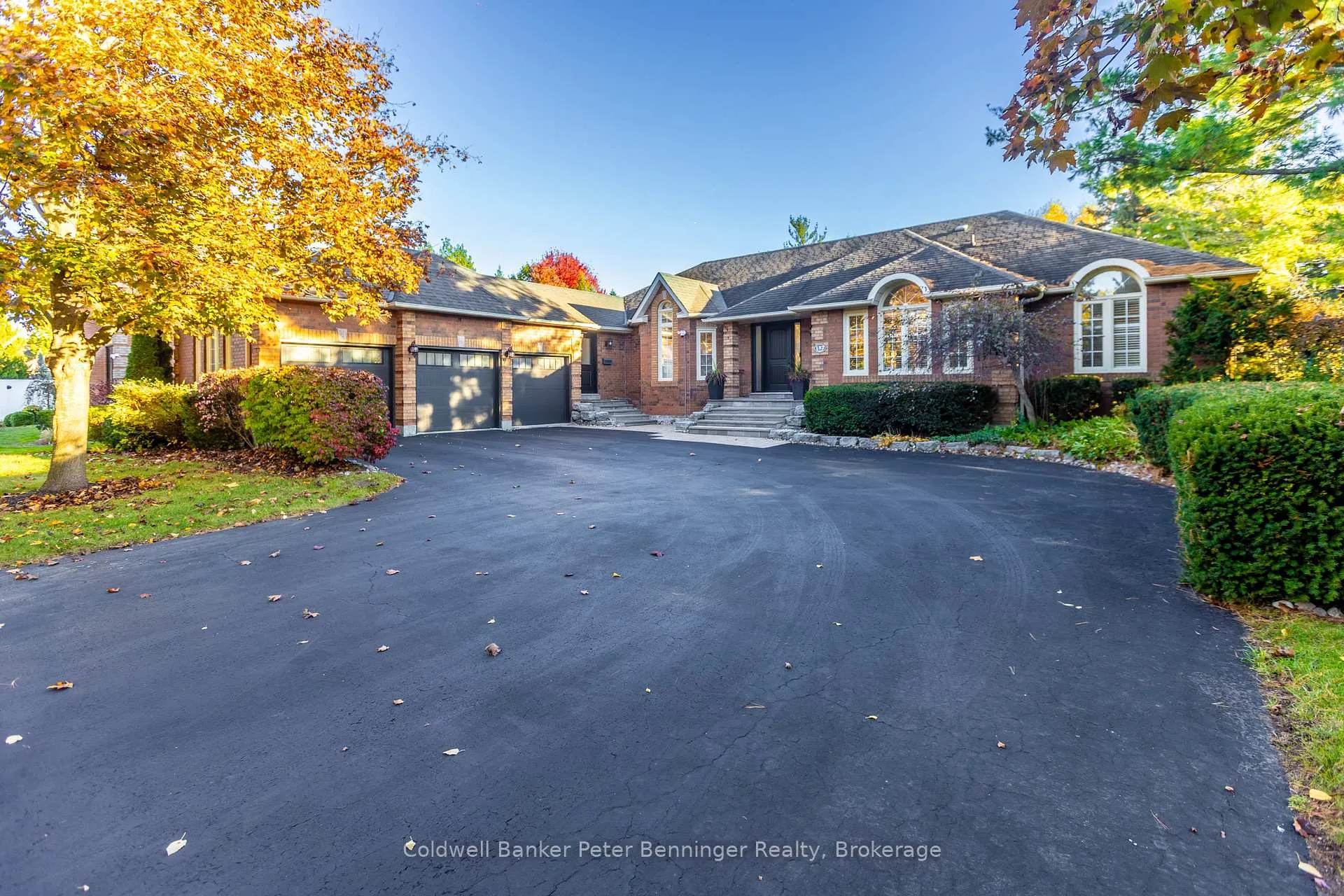 Photo 1 of 152 Treegrove Circle, Aurora, Hills of St Andrew — HOMEH