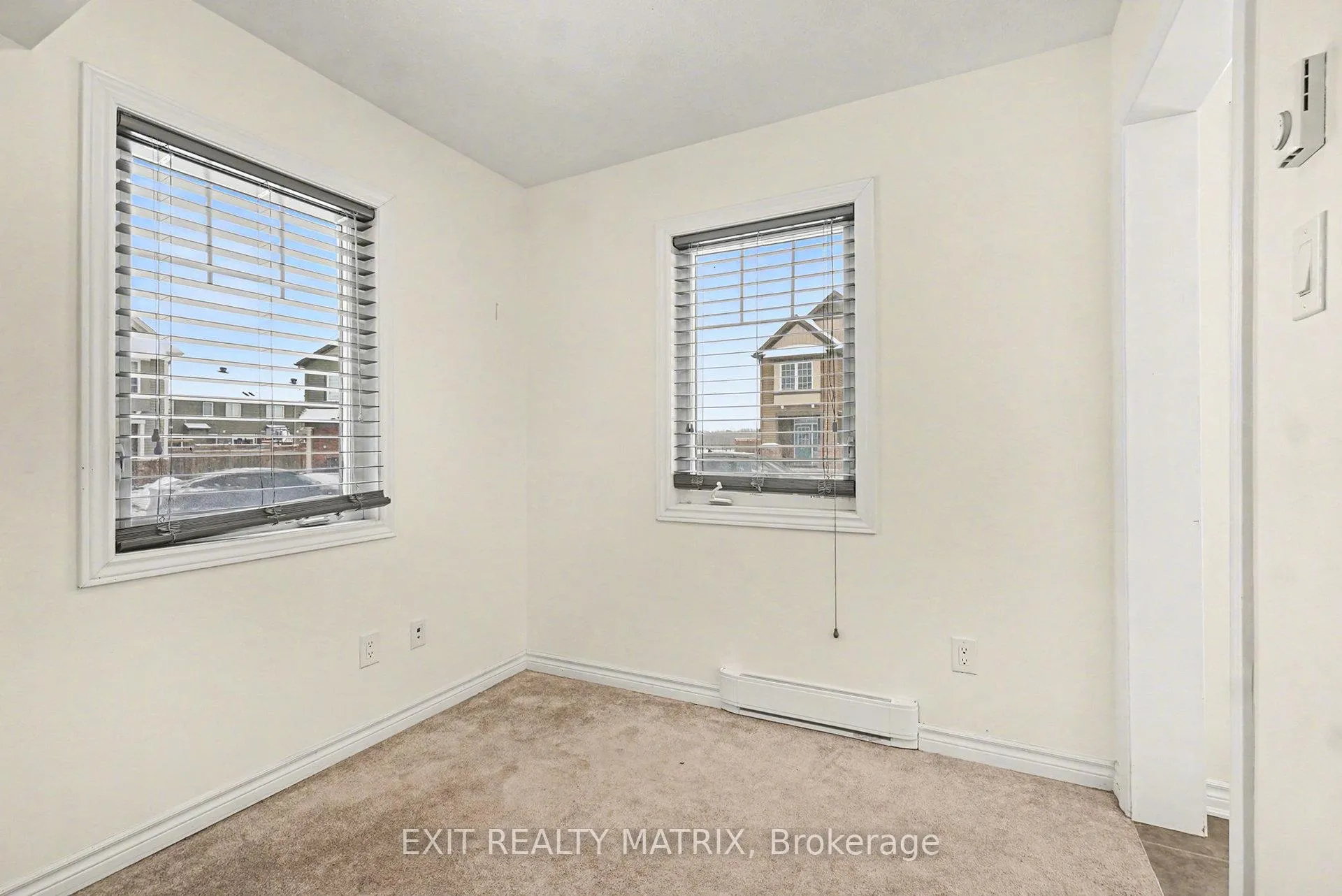 Photo 6 of 370 Willow Aster Circle, Ottawa, Avalon West — HOMEH