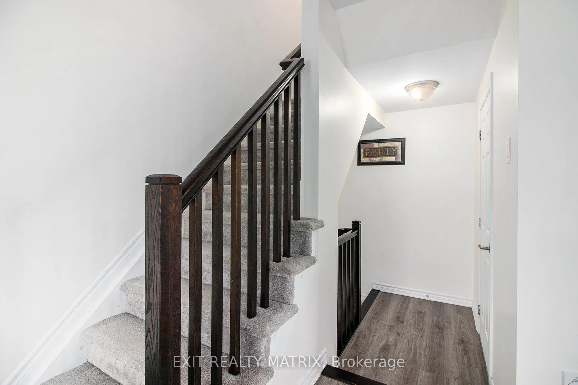 Photo 18 of 370 Willow Aster Circle, Ottawa, Avalon West — HOMEH