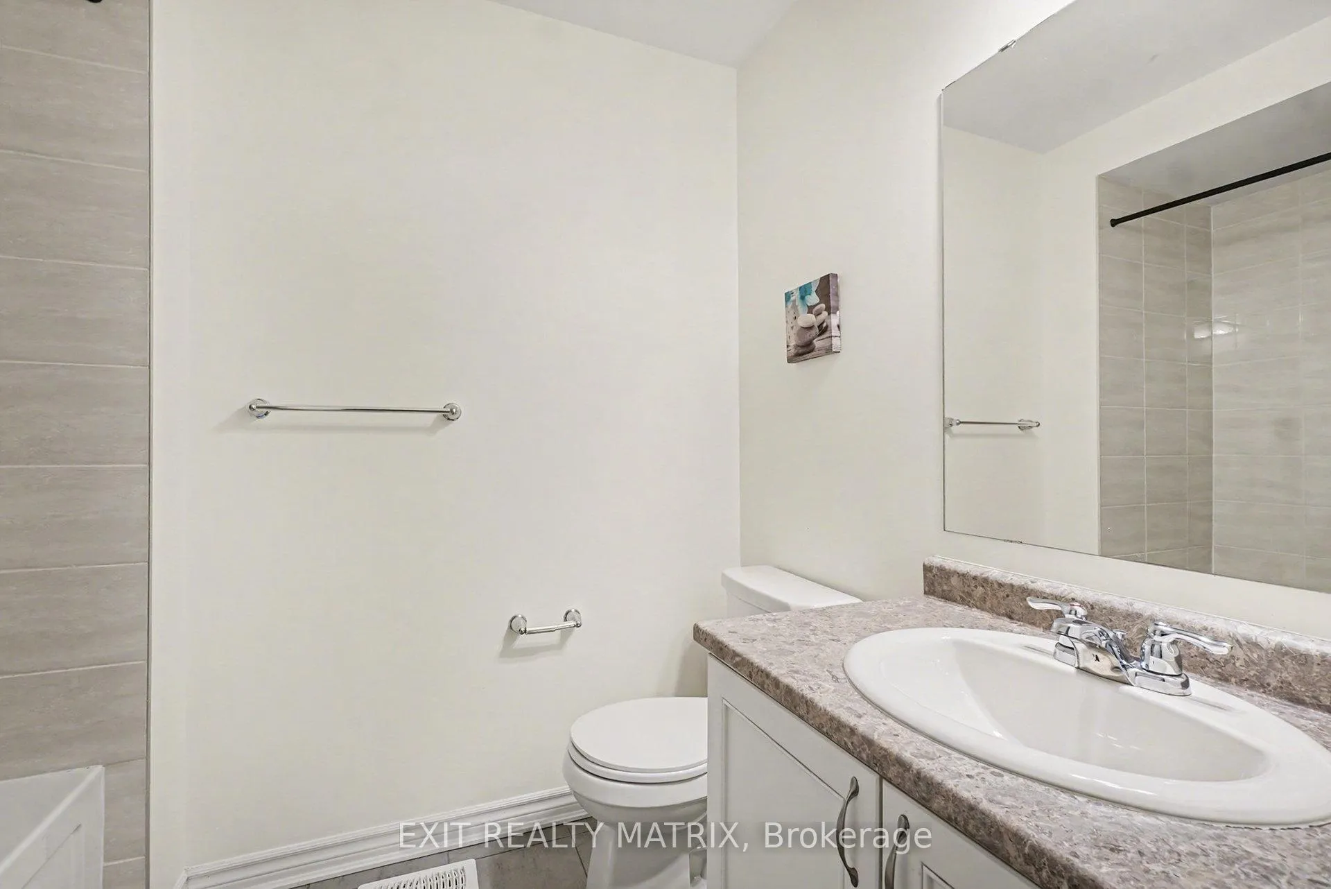 Photo 19 of 370 Willow Aster Circle, Ottawa, Avalon West — HOMEH