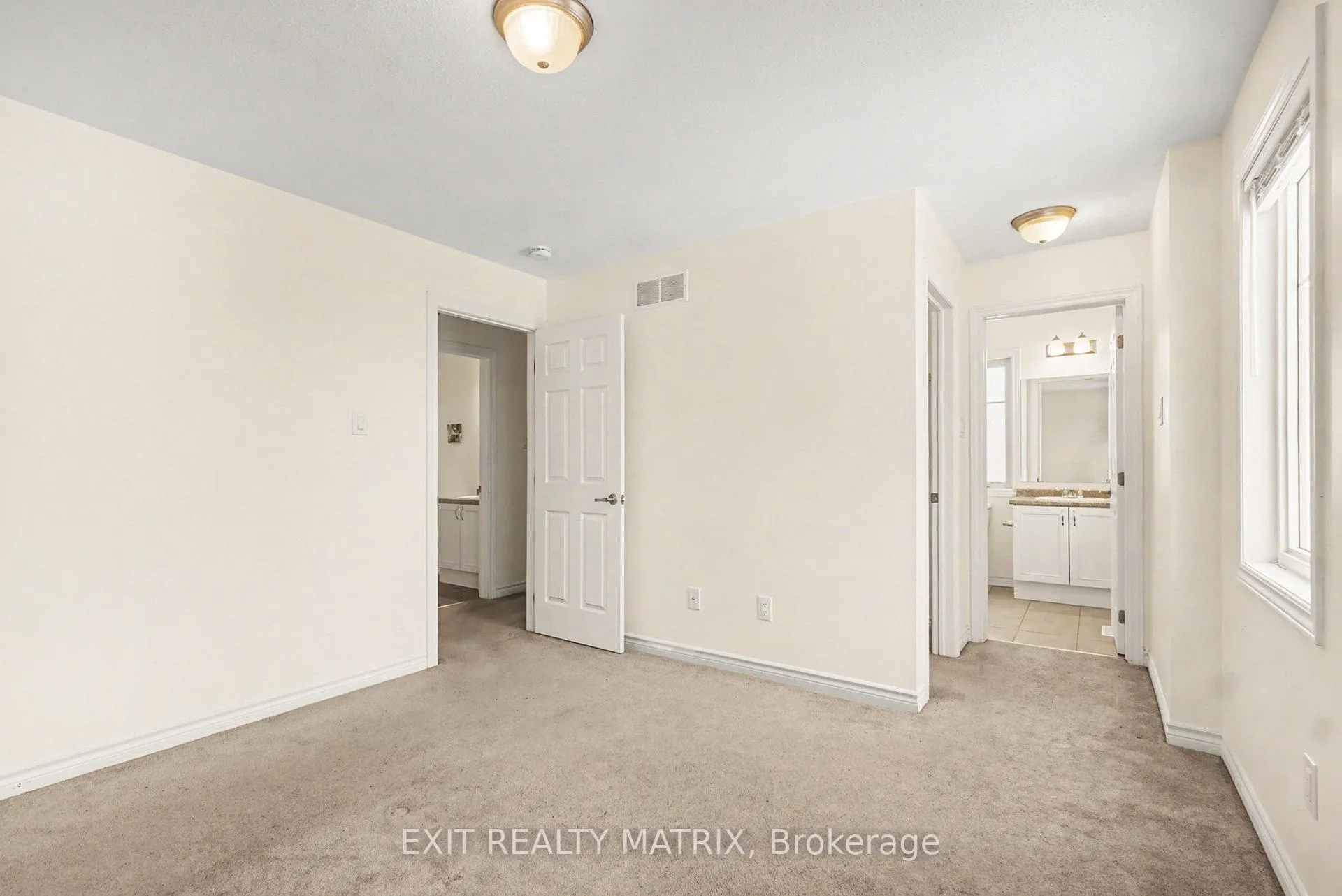 Photo 20 of 370 Willow Aster Circle, Ottawa, Avalon West — HOMEH