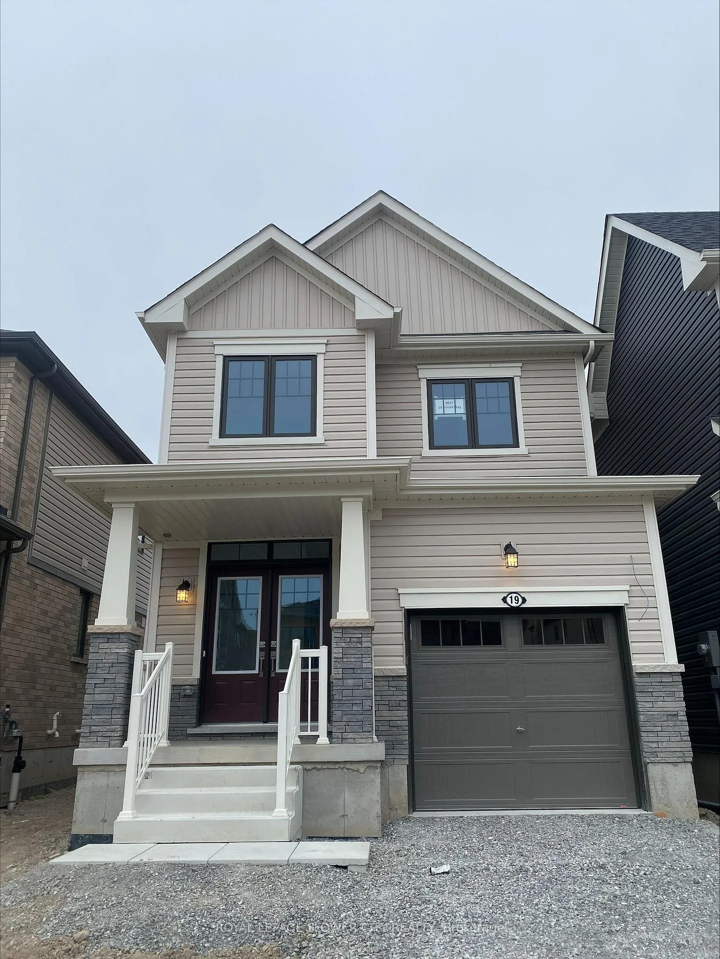 Photo 1 of 19 Velvet Way S, Thorold, Rolling Meadows — HOMEH