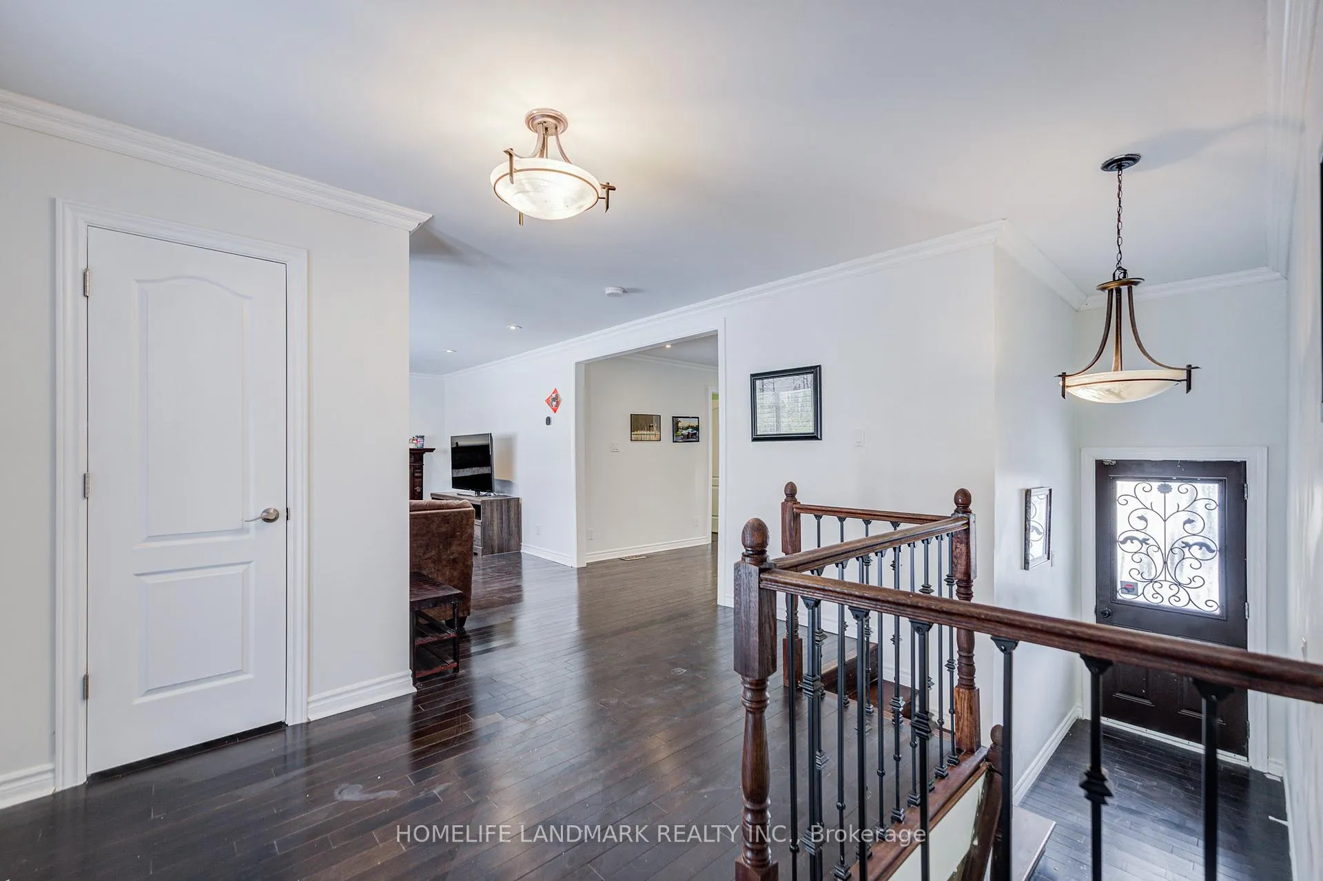 Photo 7 of 9 Shasta Drive, Vaughan, Uplands — HOMEH