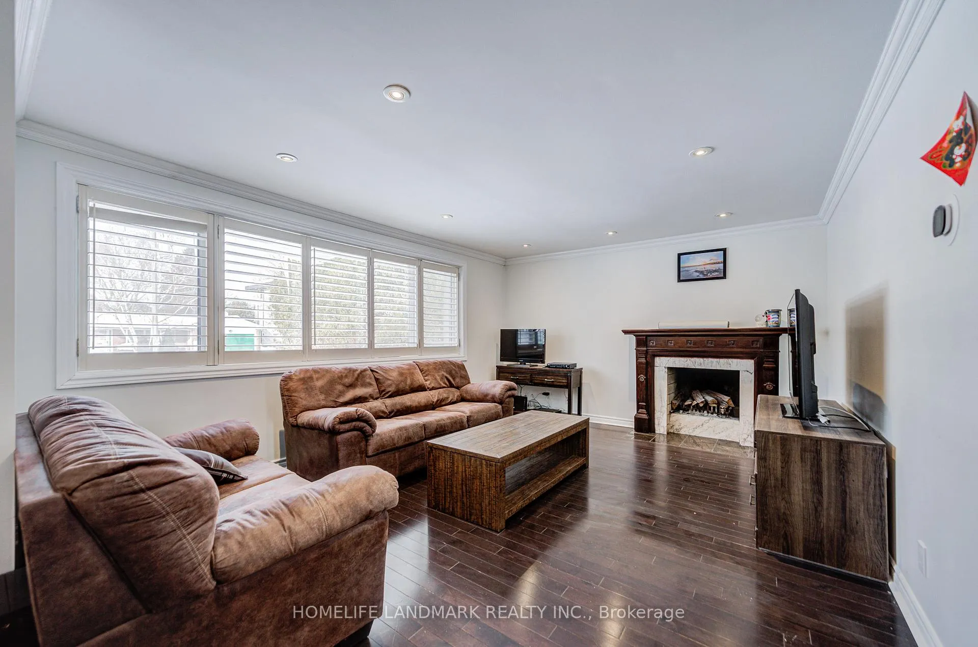 Photo 8 of 9 Shasta Drive, Vaughan, Uplands — HOMEH