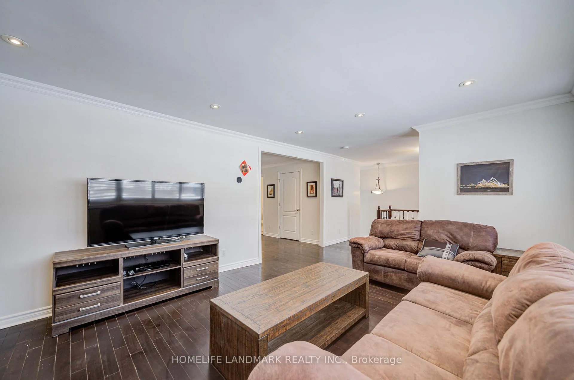 Photo 10 of 9 Shasta Drive, Vaughan, Uplands — HOMEH