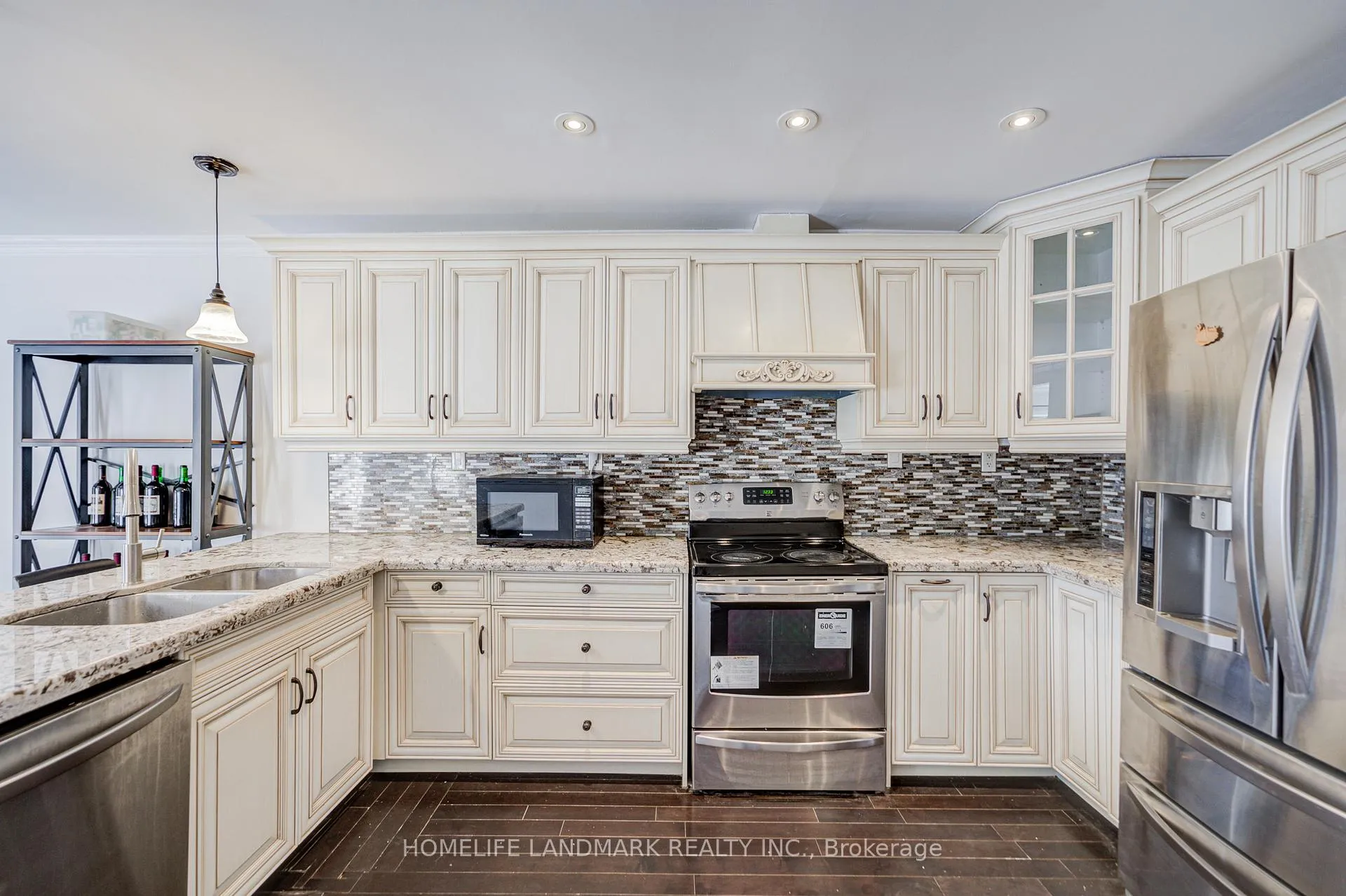 Photo 12 of 9 Shasta Drive, Vaughan, Uplands — HOMEH