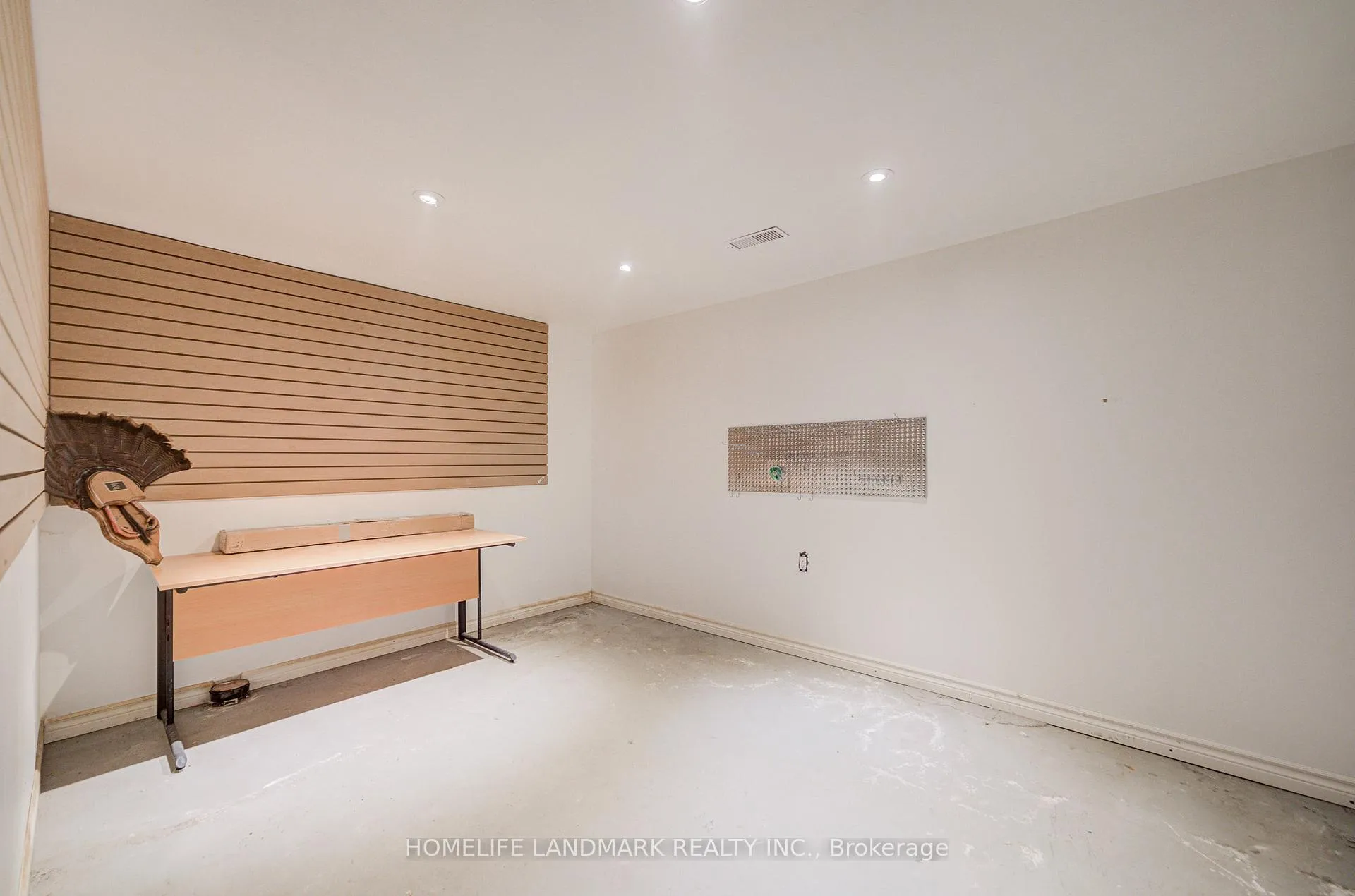 Photo 37 of 9 Shasta Drive, Vaughan, Uplands — HOMEH