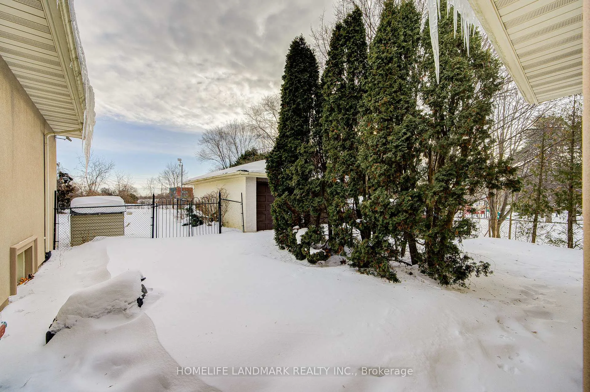 Photo 42 of 9 Shasta Drive, Vaughan, Uplands — HOMEH