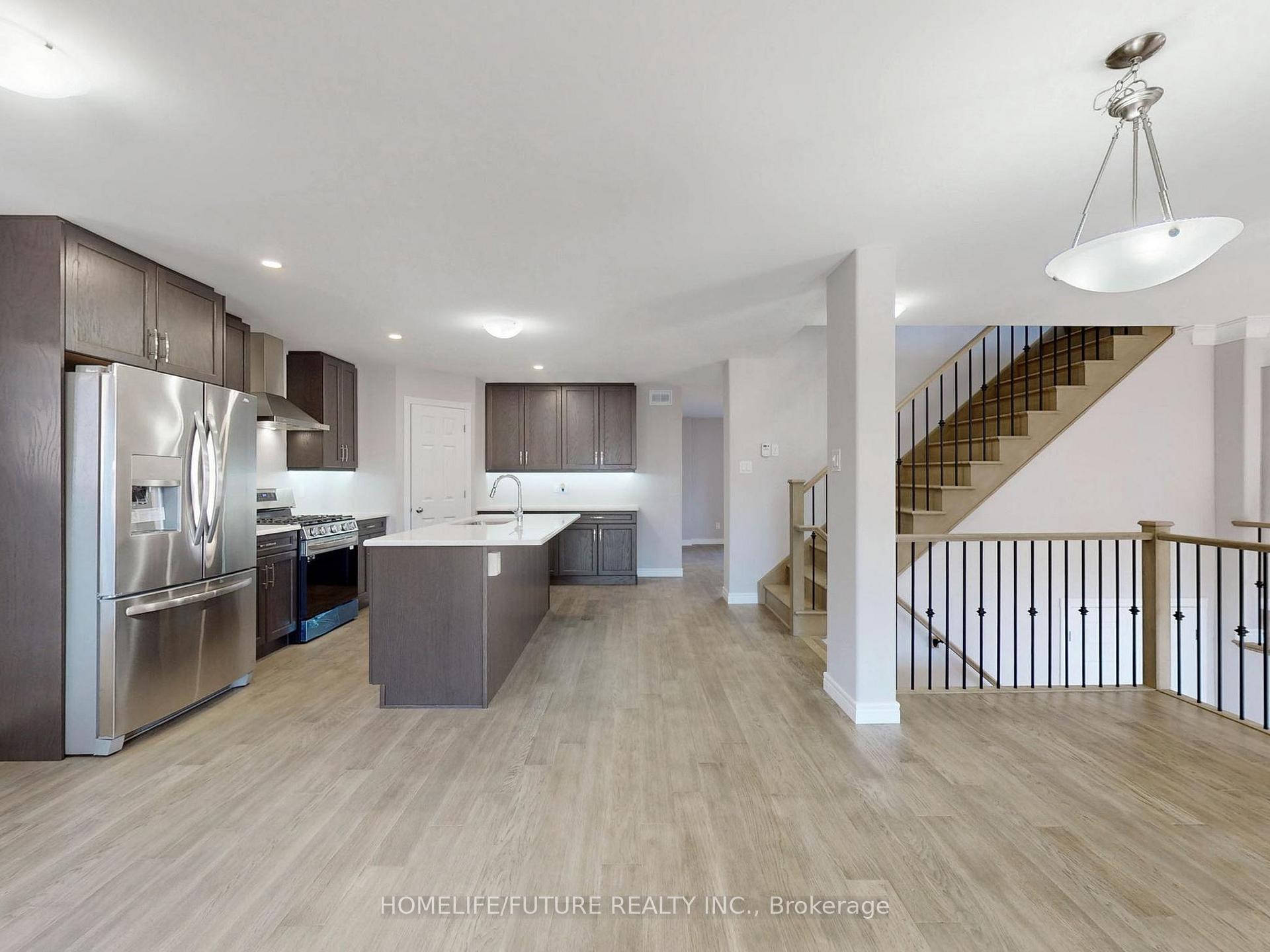 Photo 12 of 117 York Drive, Peterborough, Monaghan Ward 2 — HOMEH