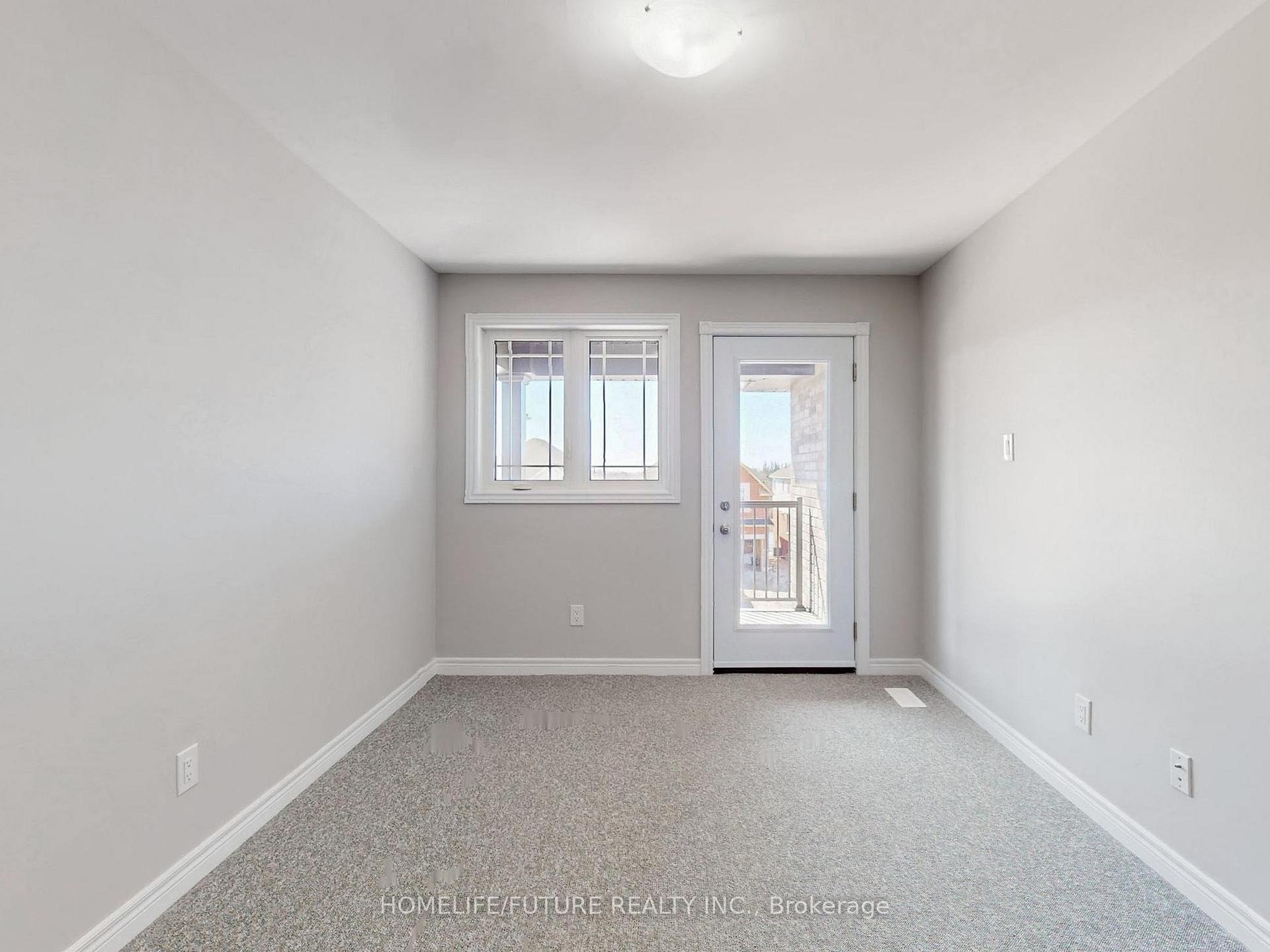 Photo 25 of 117 York Drive, Peterborough, Monaghan Ward 2 — HOMEH