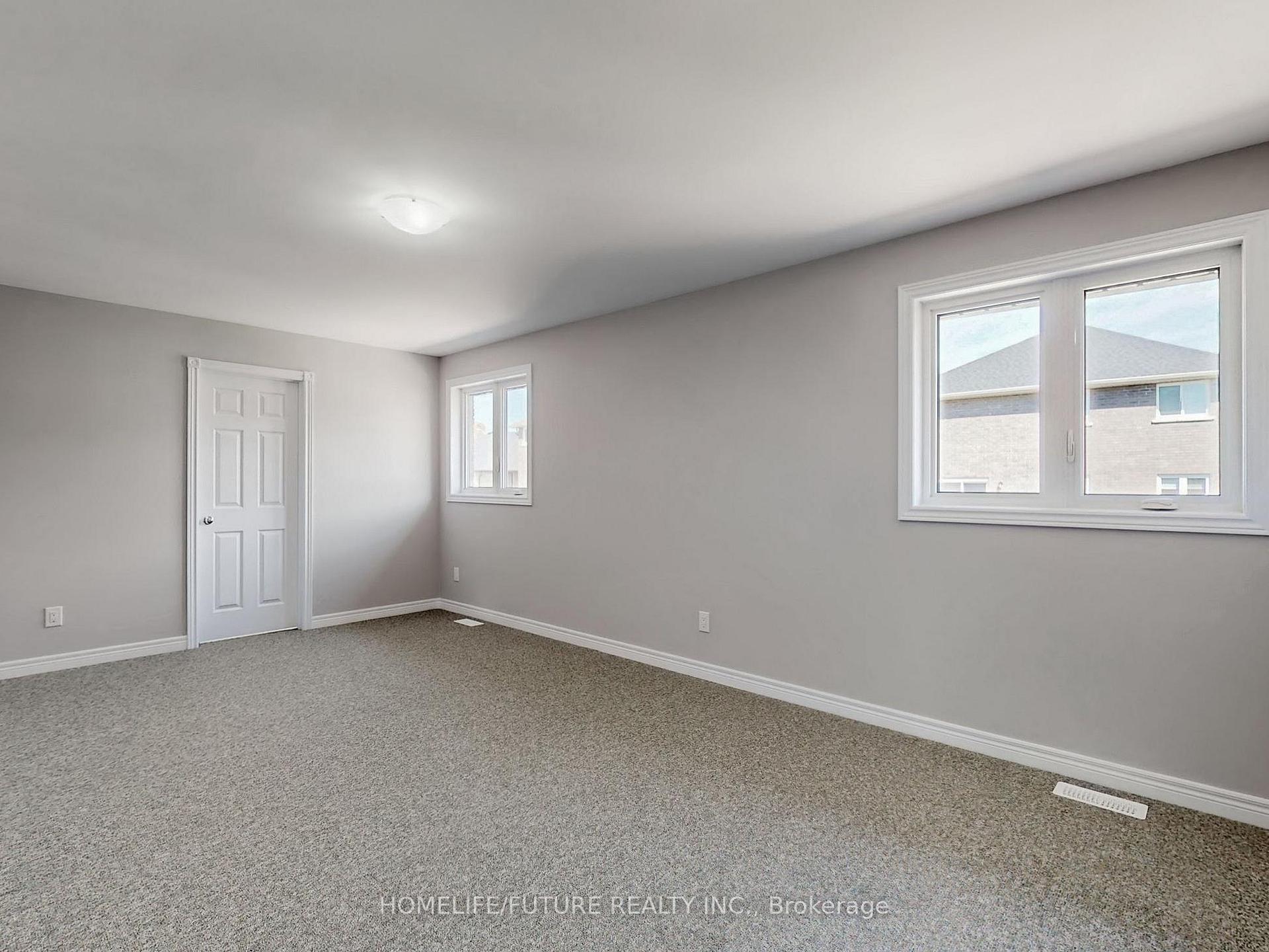 Photo 27 of 117 York Drive, Peterborough, Monaghan Ward 2 — HOMEH