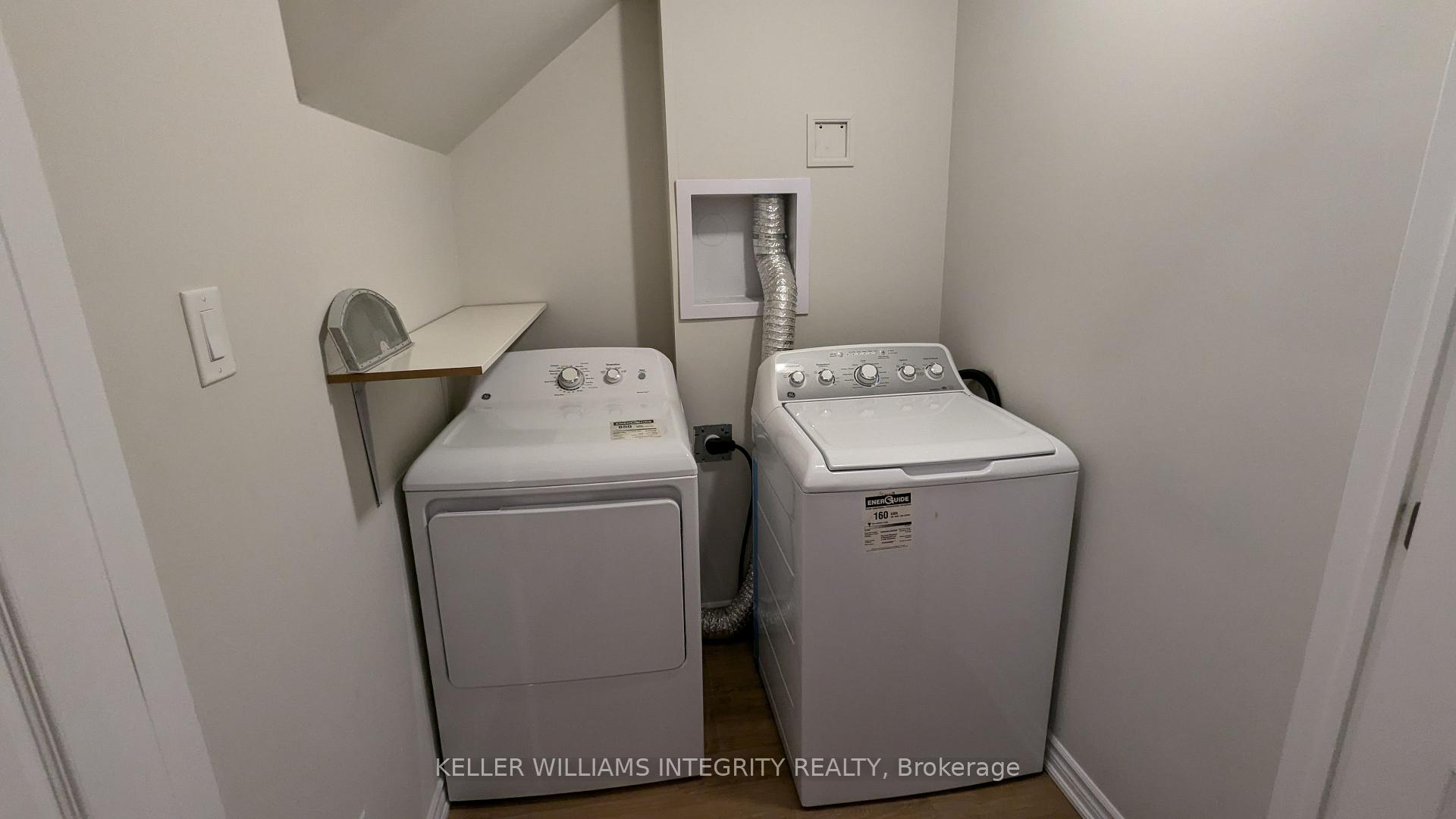 Photo 9 of 922 Moses Tennisco Street, Ottawa, CFB Rockcliffe and Area — HOMEH