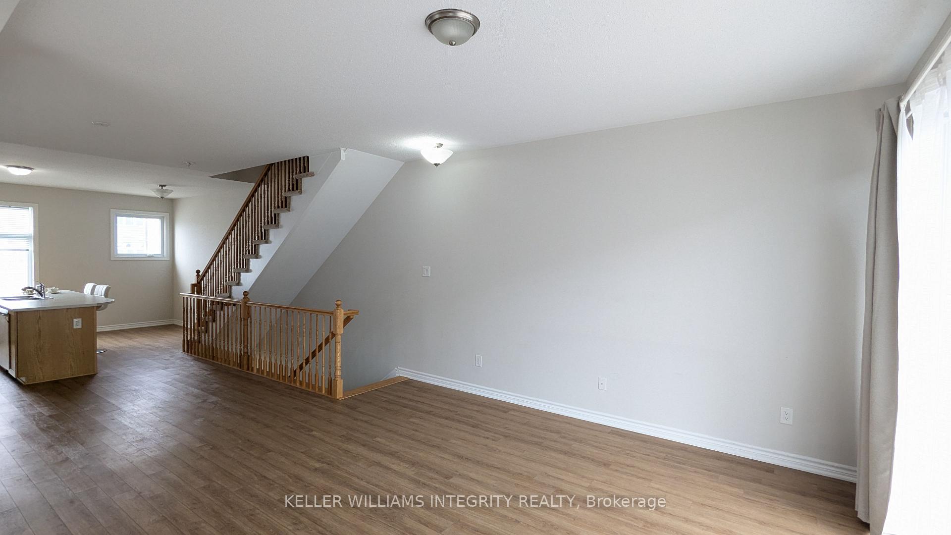 Photo 14 of 922 Moses Tennisco Street, Ottawa, CFB Rockcliffe and Area — HOMEH