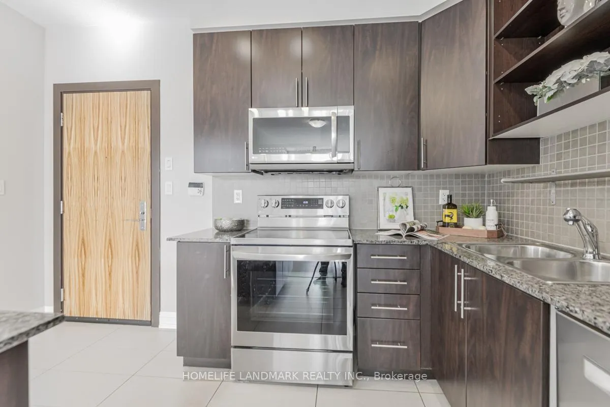 Photo 4 of Unit 109, 50 Clegg Road, Markham, Unionville — HOMEH