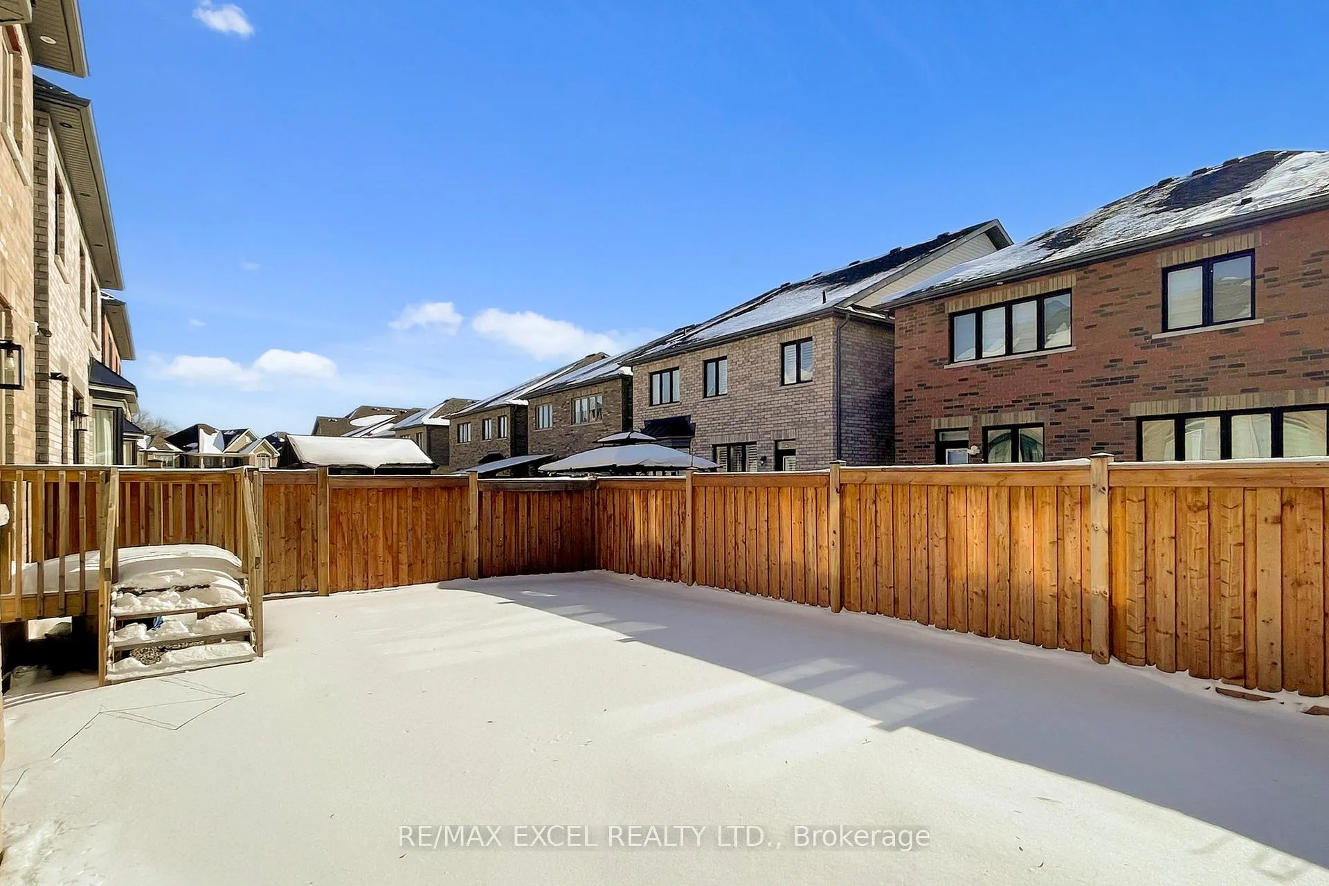 Photo 46 of 70 Swordfish Drive, Whitby, Lynde Creek — HOMEH