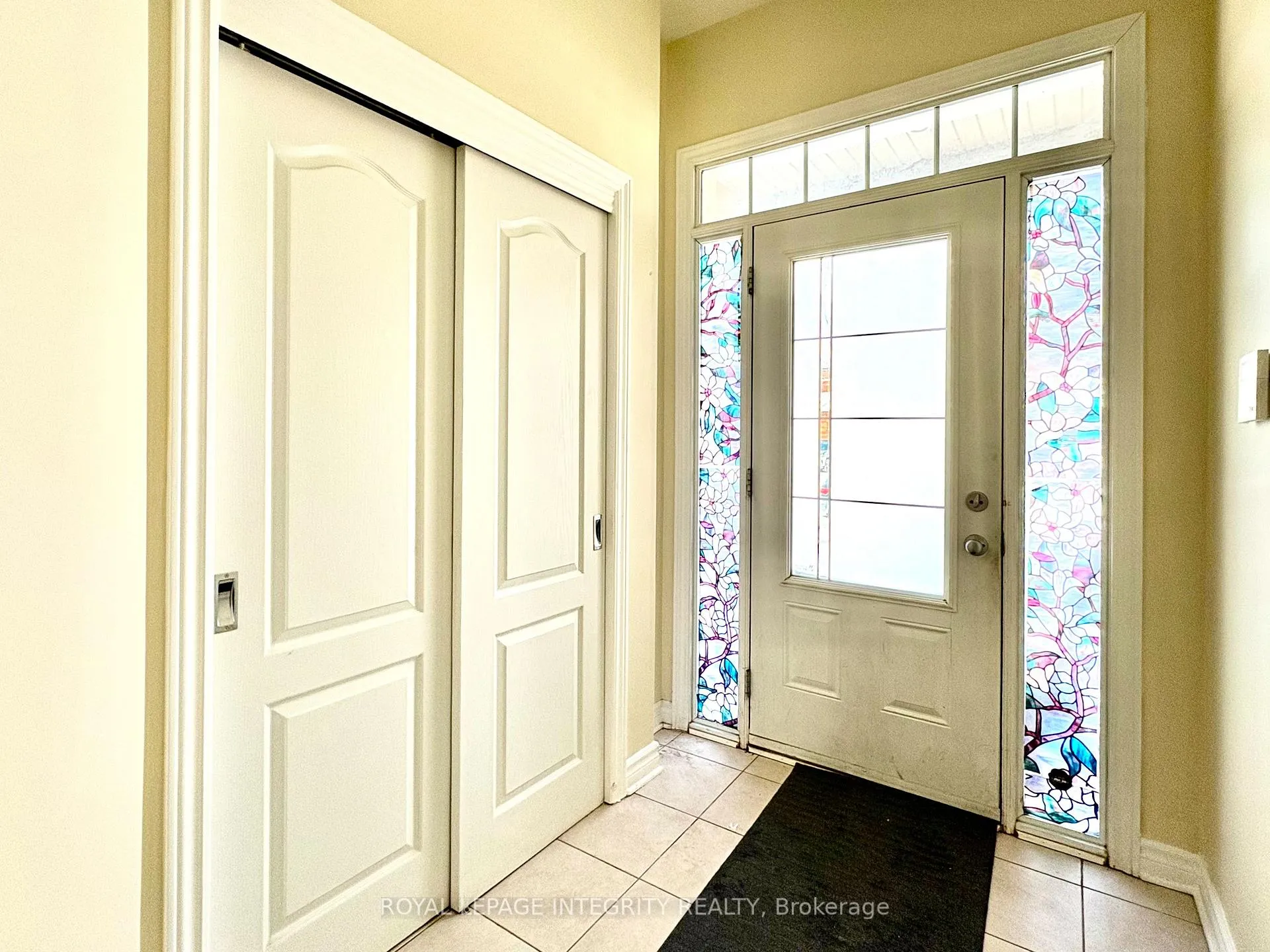 Photo 2 of 154 Highbury Park Drive, Ottawa, Barrhaven - Longfields — HOMEH