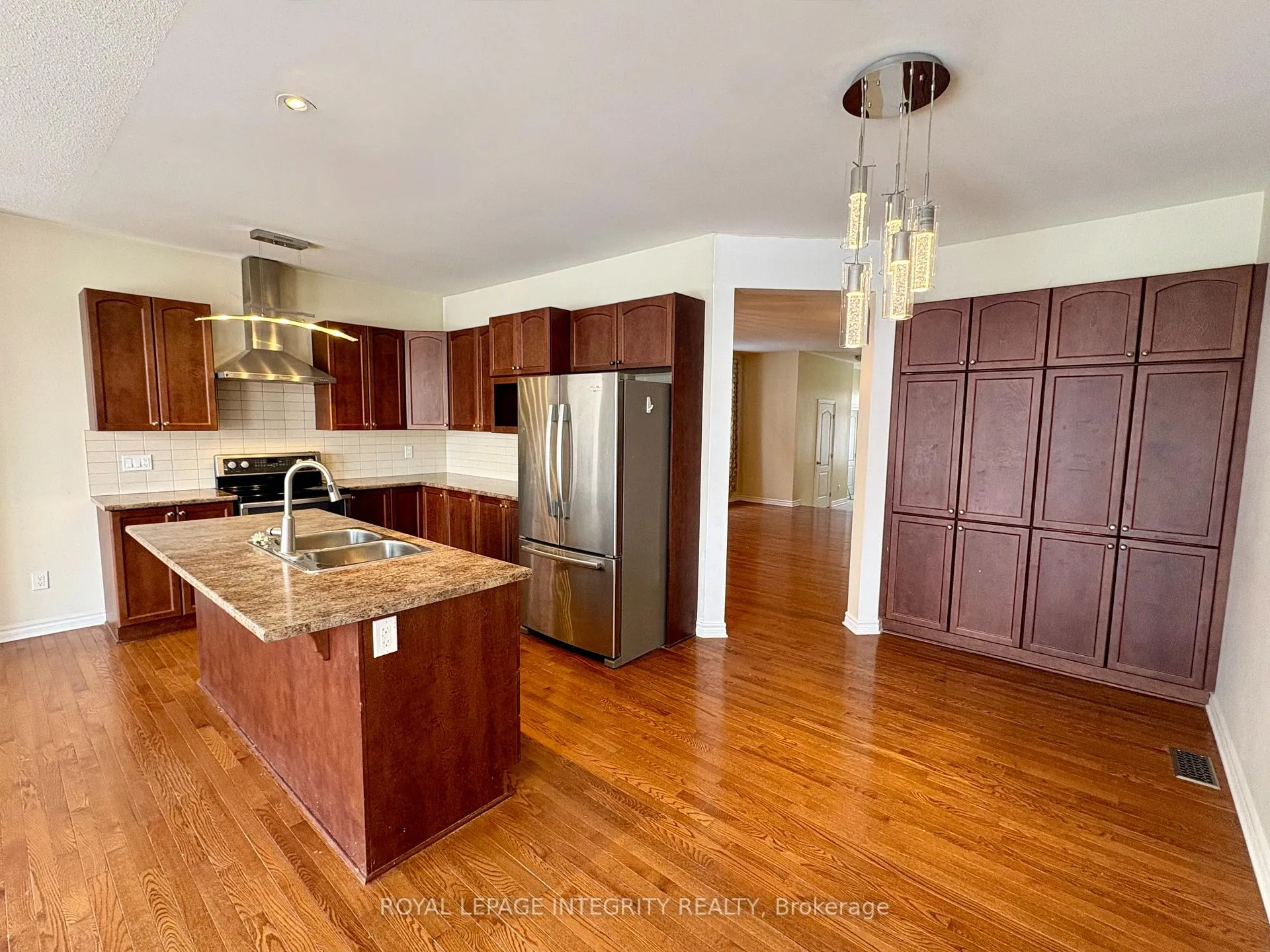 Photo 5 of 154 Highbury Park Drive, Ottawa, Barrhaven - Longfields — HOMEH