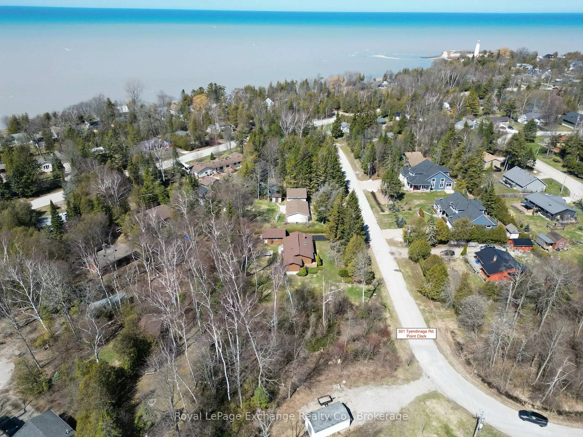 Photo 4 of 321 Tyendinaga Road, Huron-Kinloss — HOMEH
